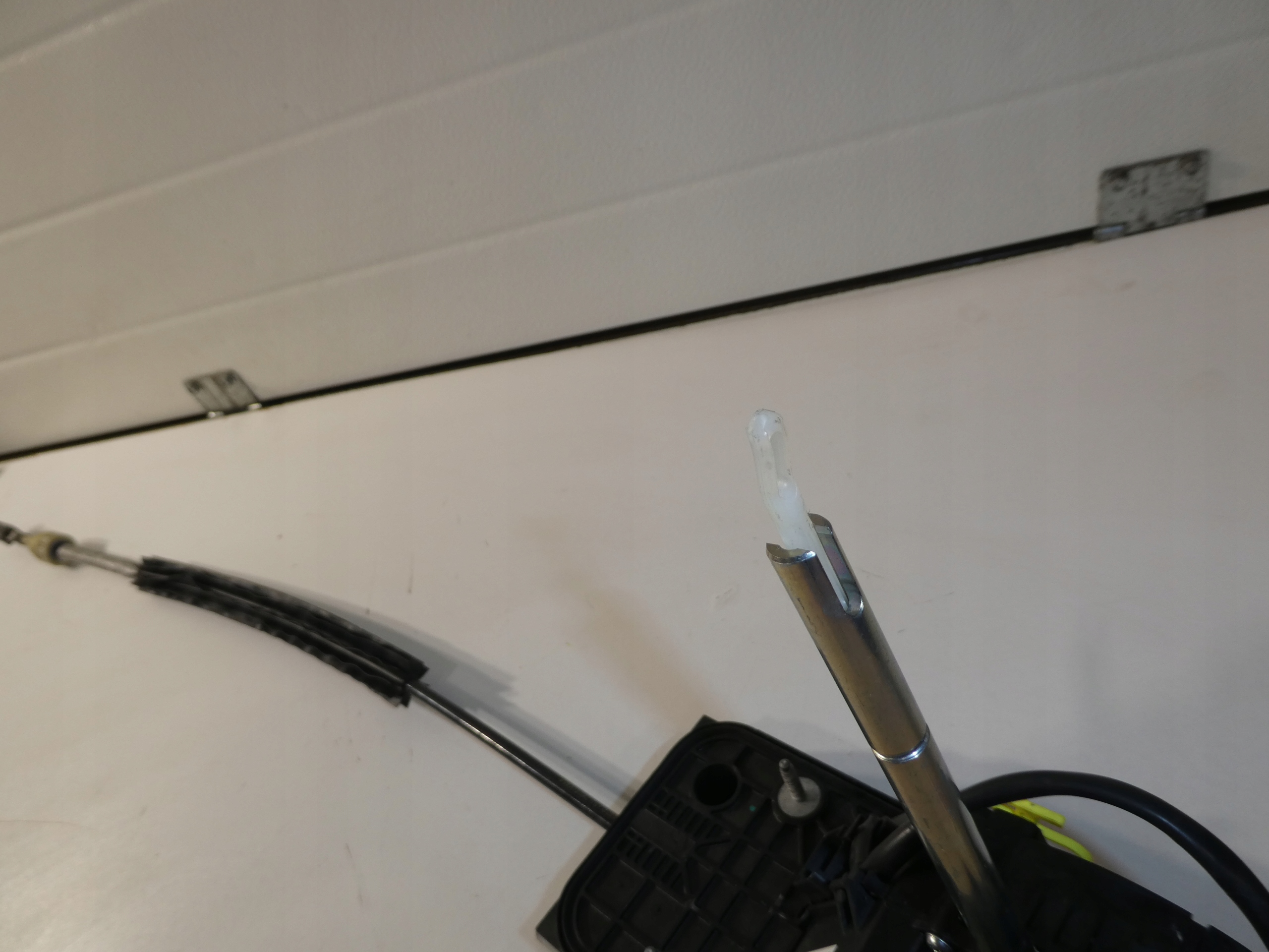 páčka změny převodů VW CADDY 2K5 1T1713025AS