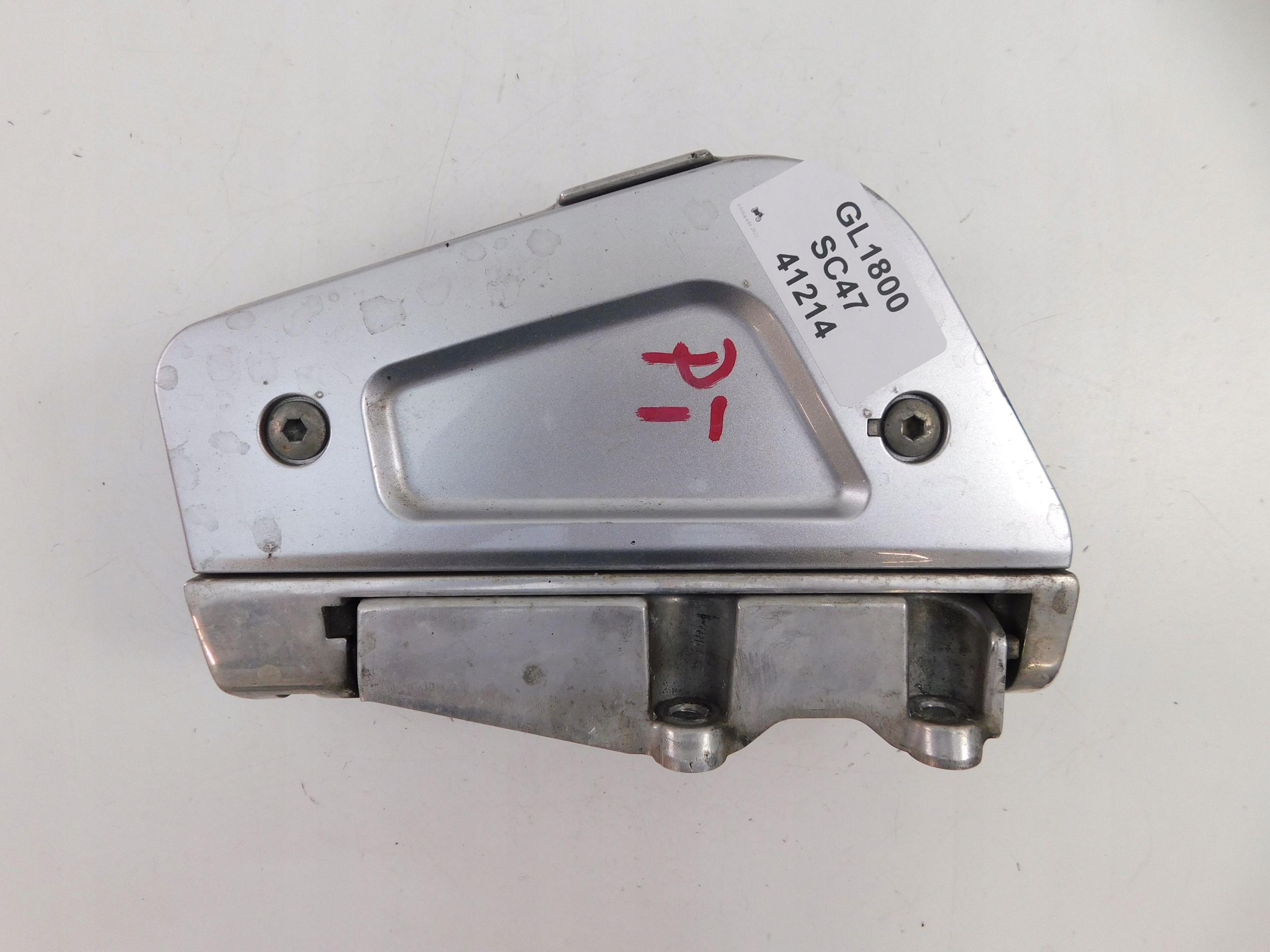 HONDA GOLDWING GL1800 SC47 ПОДНОЖКА ПОДНОЖКА ПАССАЖИР