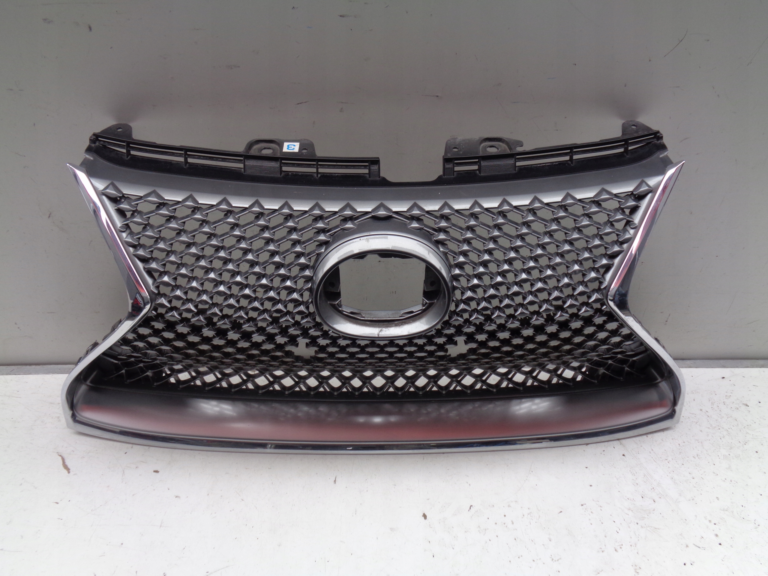 ATRAPA GRILL LEXUS LC500 Numer katalogowy części 53112-11020