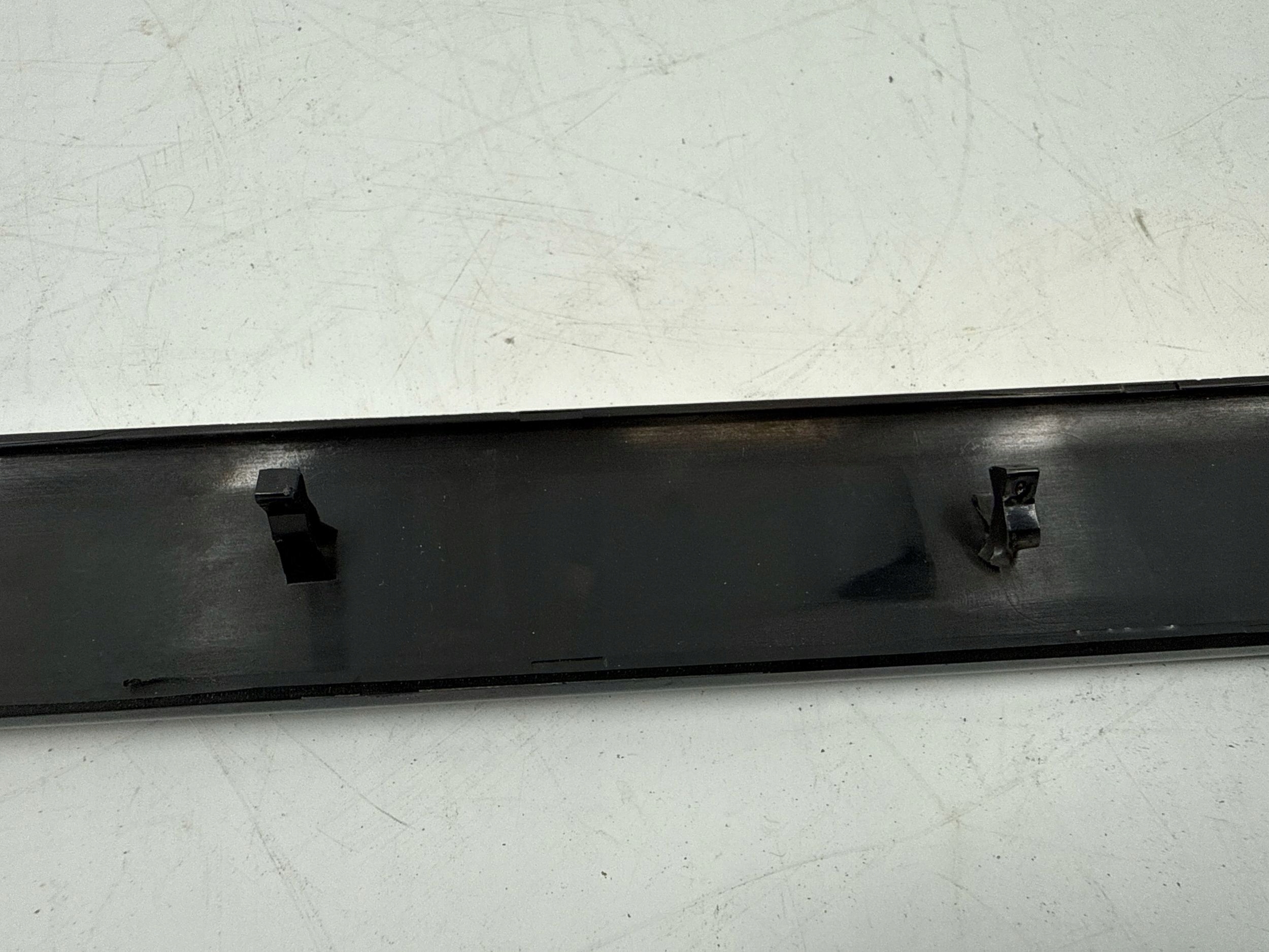 Audi A4 S4 B7 8E 8H 2007 - передняя правая - обшивка Двери