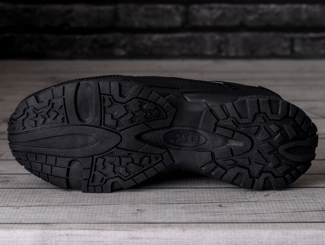 Buty męskie trekkingowe DK Predator Low 1096 BLK SOFTSHELL Kod producenta EO PREDATOR LOW SOFTSHELL