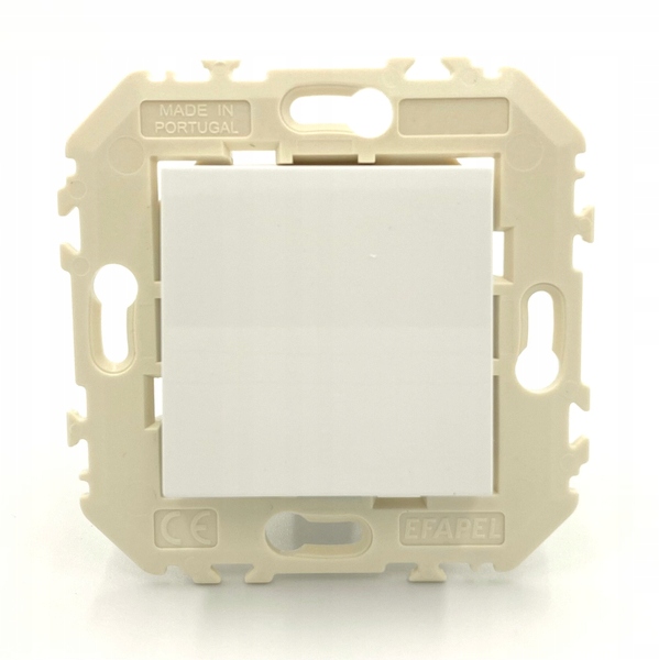 

Efapel QUADRO45 Łącznik Zwierny 45151 Kwbr