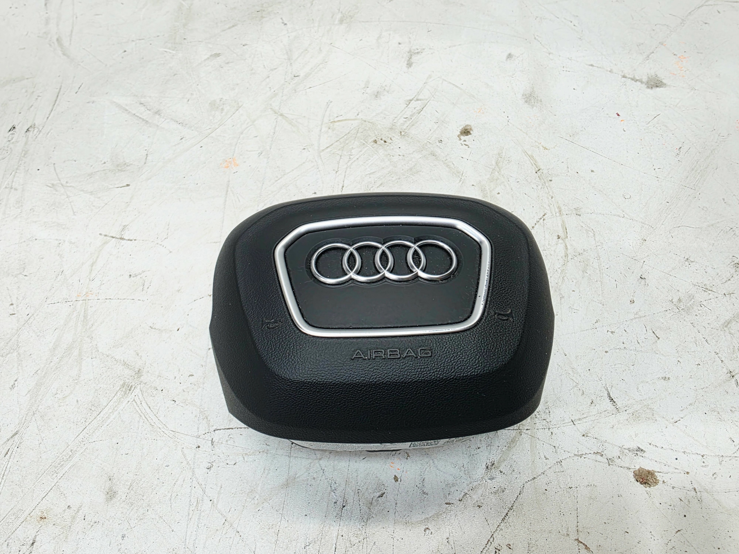 airbag air driver´s AUDI A4 B9 A5 8W 8W0880201AQ 6PS