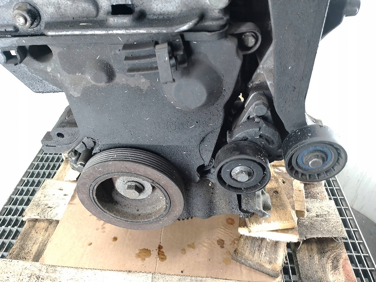 Двигатель renault SCENIC и FL K4M700 1.6 16V