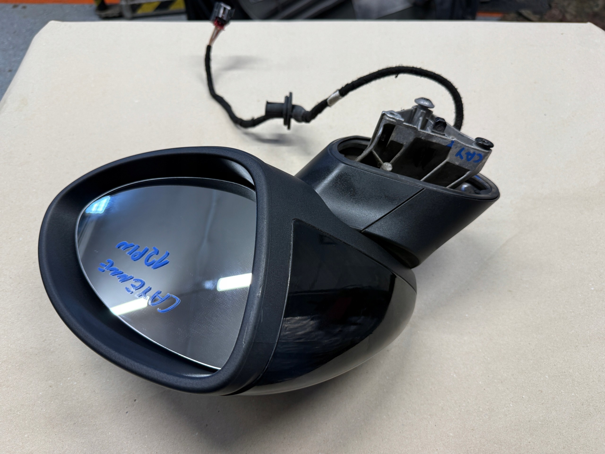 PORSCHE CAYENNE II 7P 92A mirror exterior right 12PIN