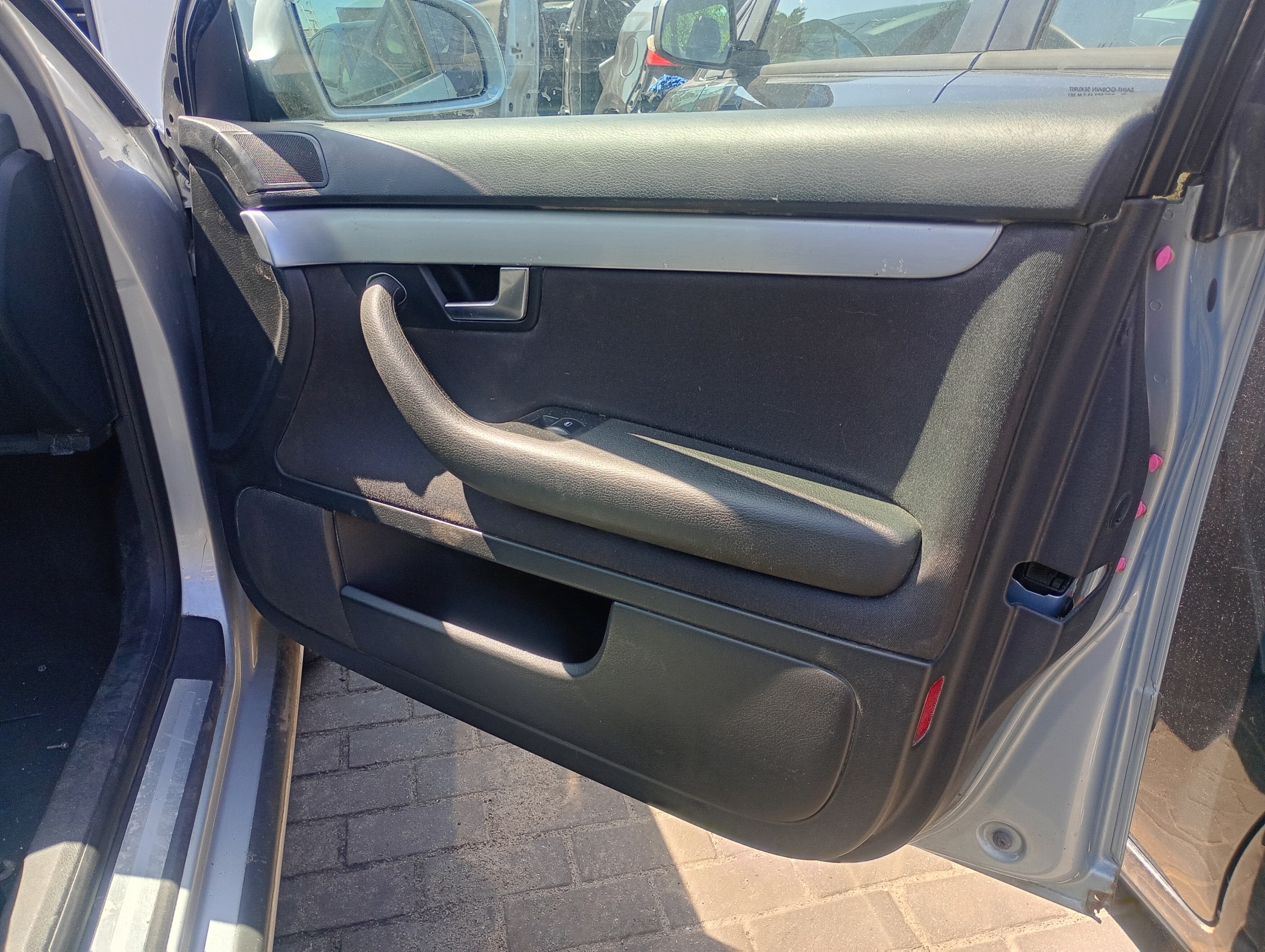 upholstery side right front Audi A4 B7 05-08
