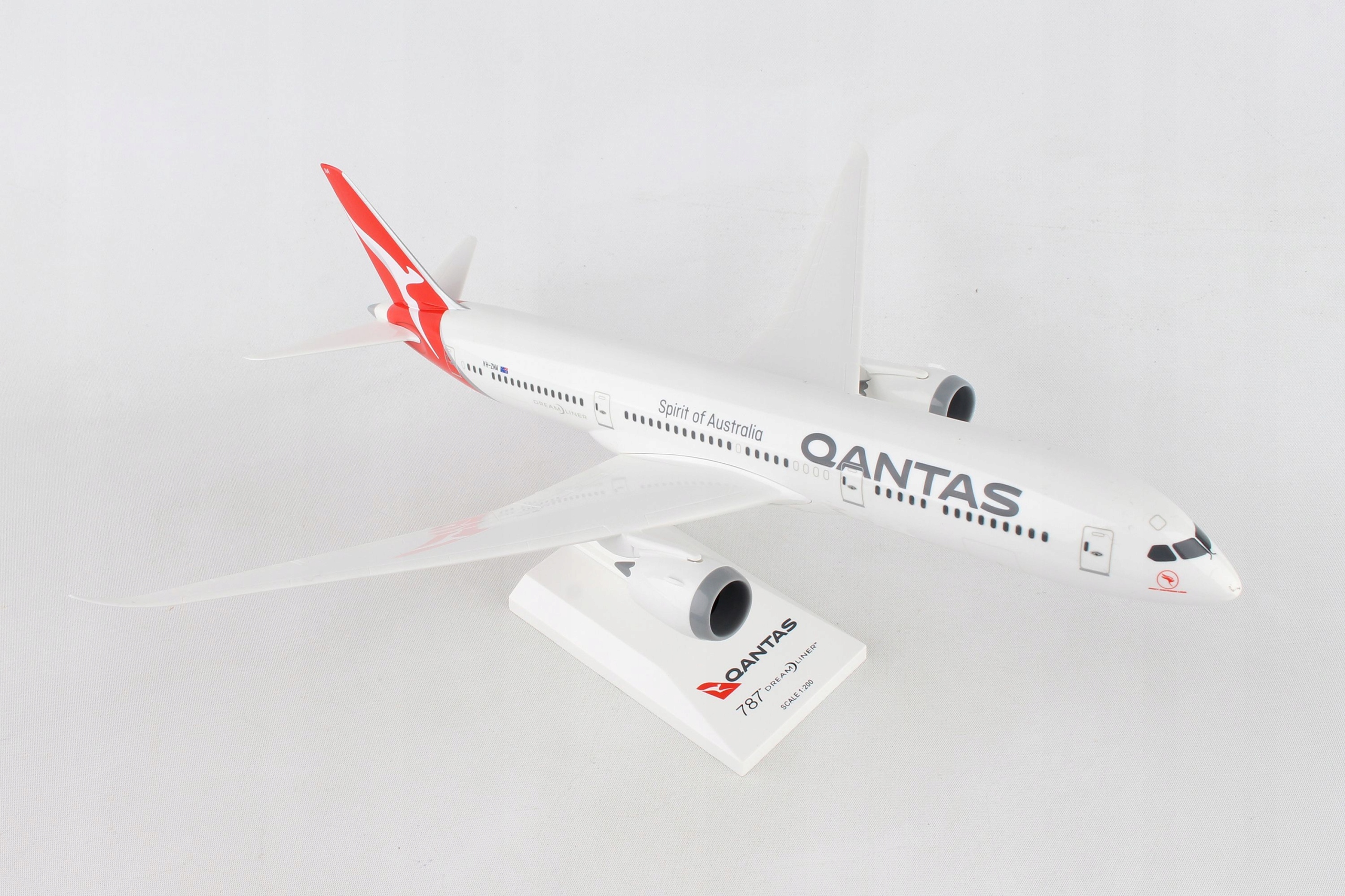 Model letadla Boeing 787-9 Qantas Skymarks 1:200