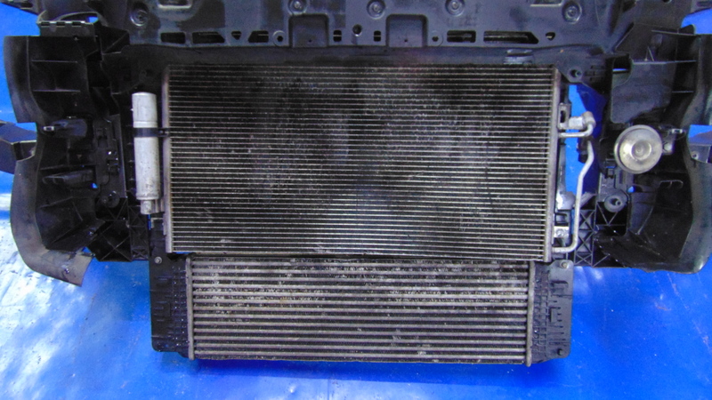 KOMPLET of radiators support panel for radiators pillar 2.2CDI MERCEDES SPRINTER A907 18+