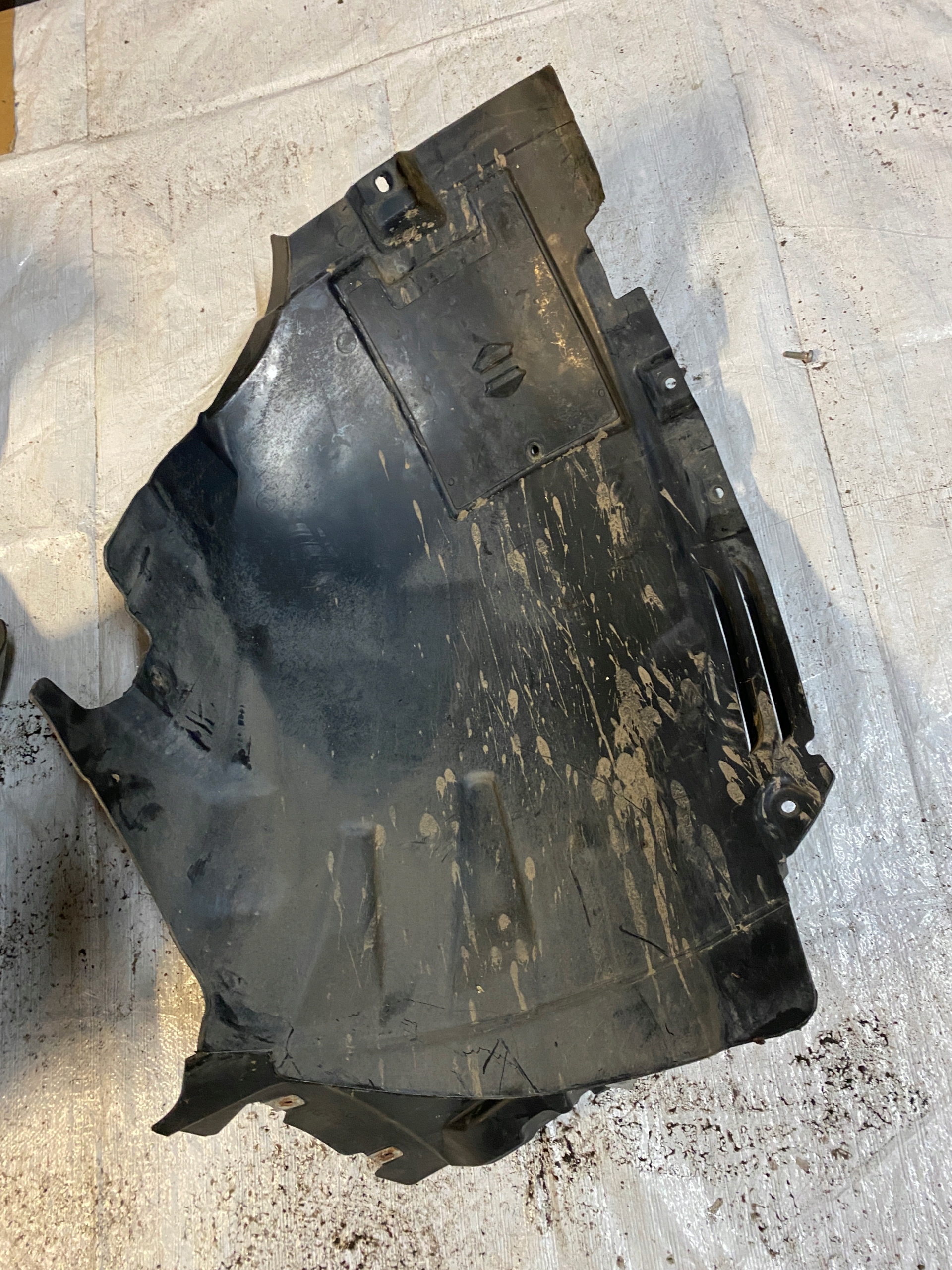 MERCEDES 6.3 AMG 166 W166 NADKOLE PRZEDNIE A1668802905 A1668811222 Numer katalogowy oryginału A1668802905 A1668811222 MERCEDES 6.3 AMG 166 NADKOLE PRZEDNIE NADKOLE PRZÓD