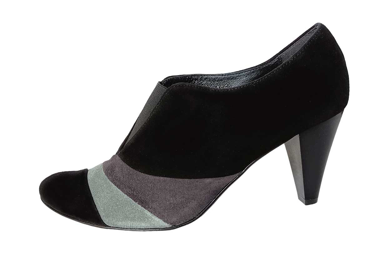 Výprodej! Kožené polobotky na podpatku Laura Messi kůže kotníkové boty černé 39