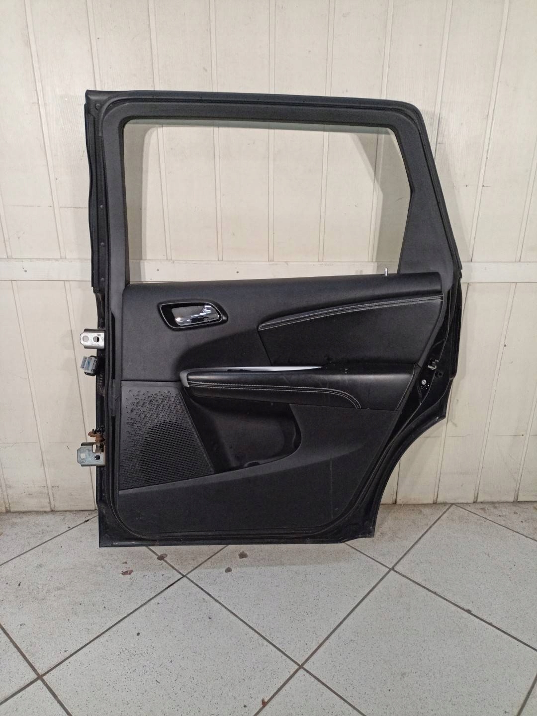 door rear part right side Dodge Journey facelift 2014