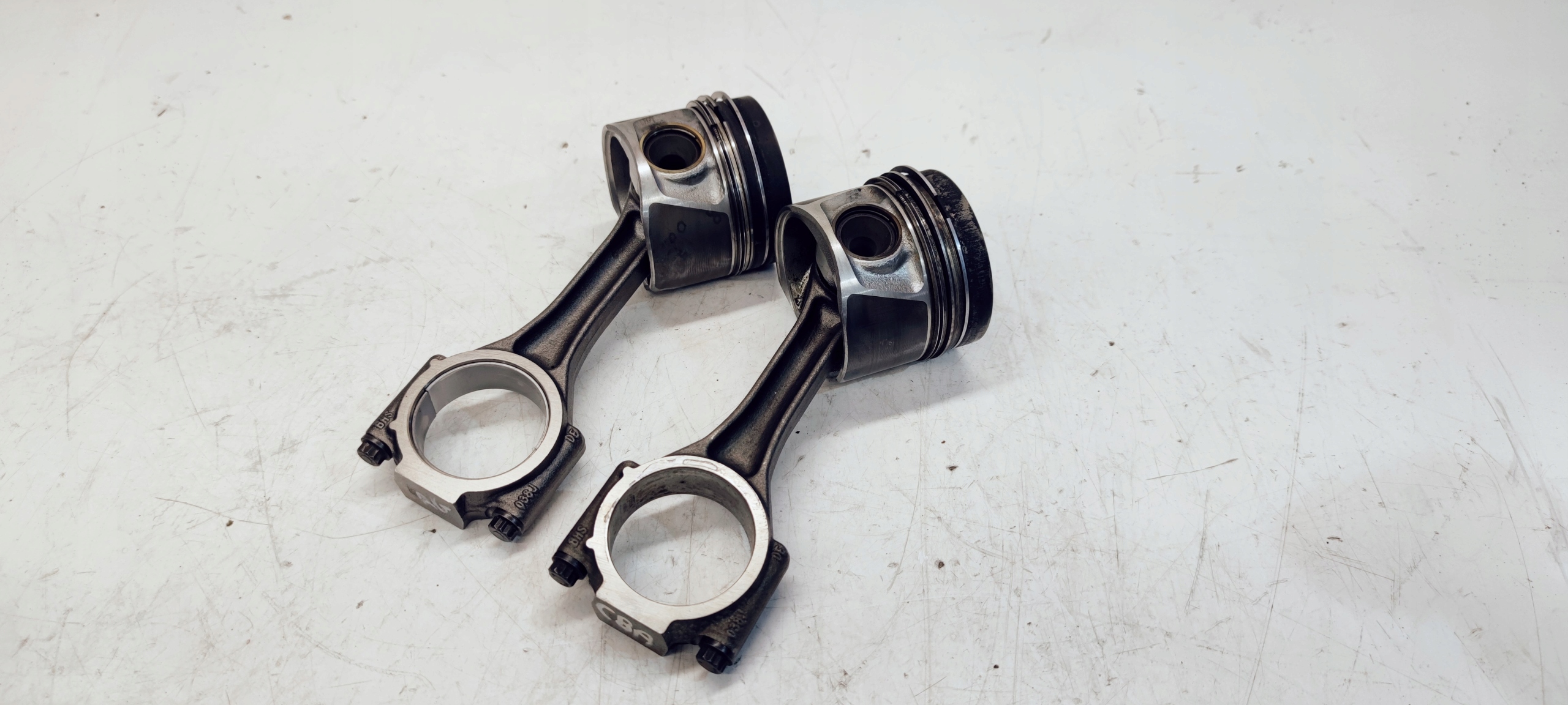 PISTON + BIELLE AUDI VW 2.0 TDI CAG CBA 03LG 038J