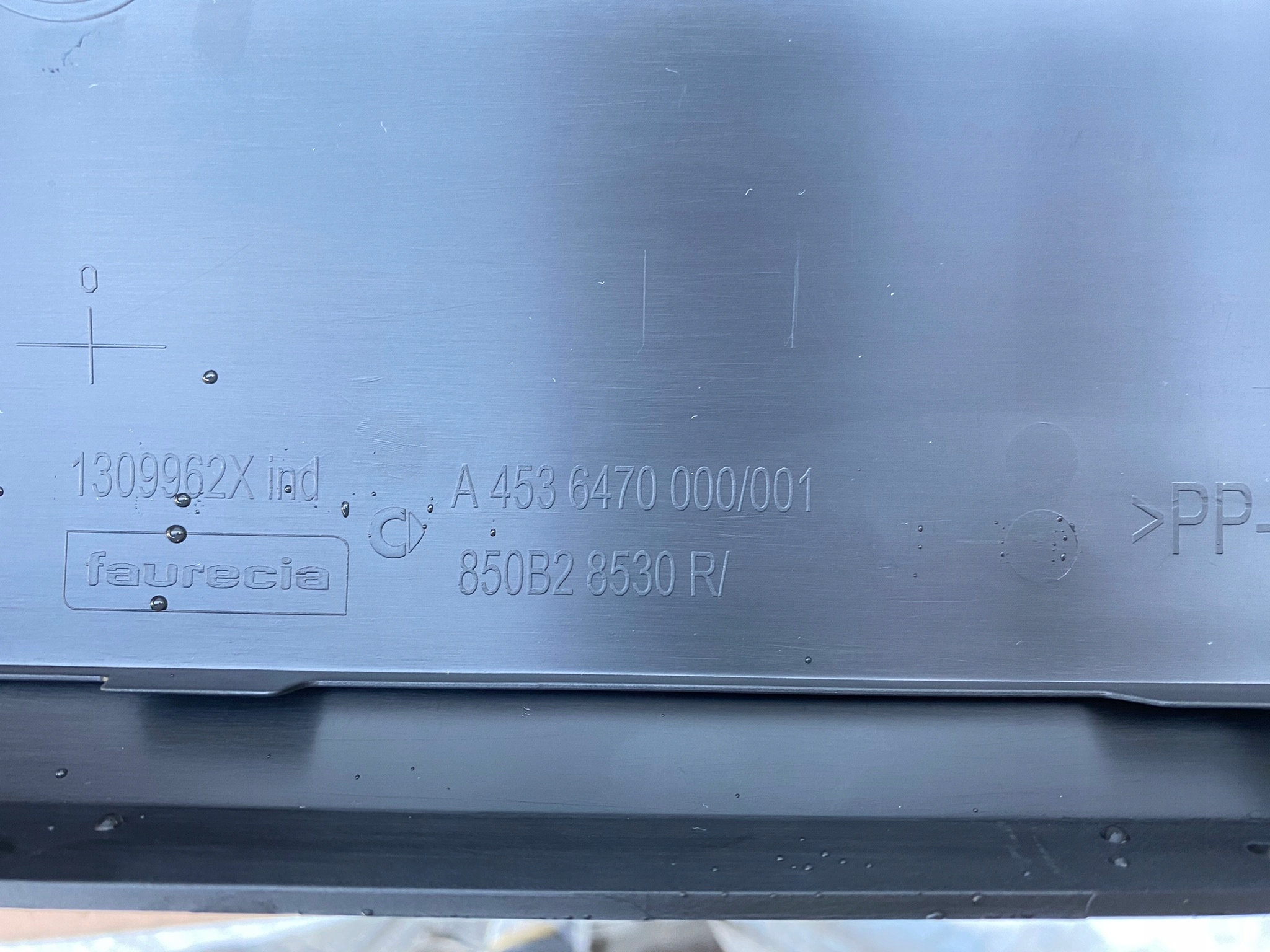 SPOJLER DOKŁADKA ZDERZAKA TYLNEGO SMART 453 4536470000 NOWY Producent części Smart OE