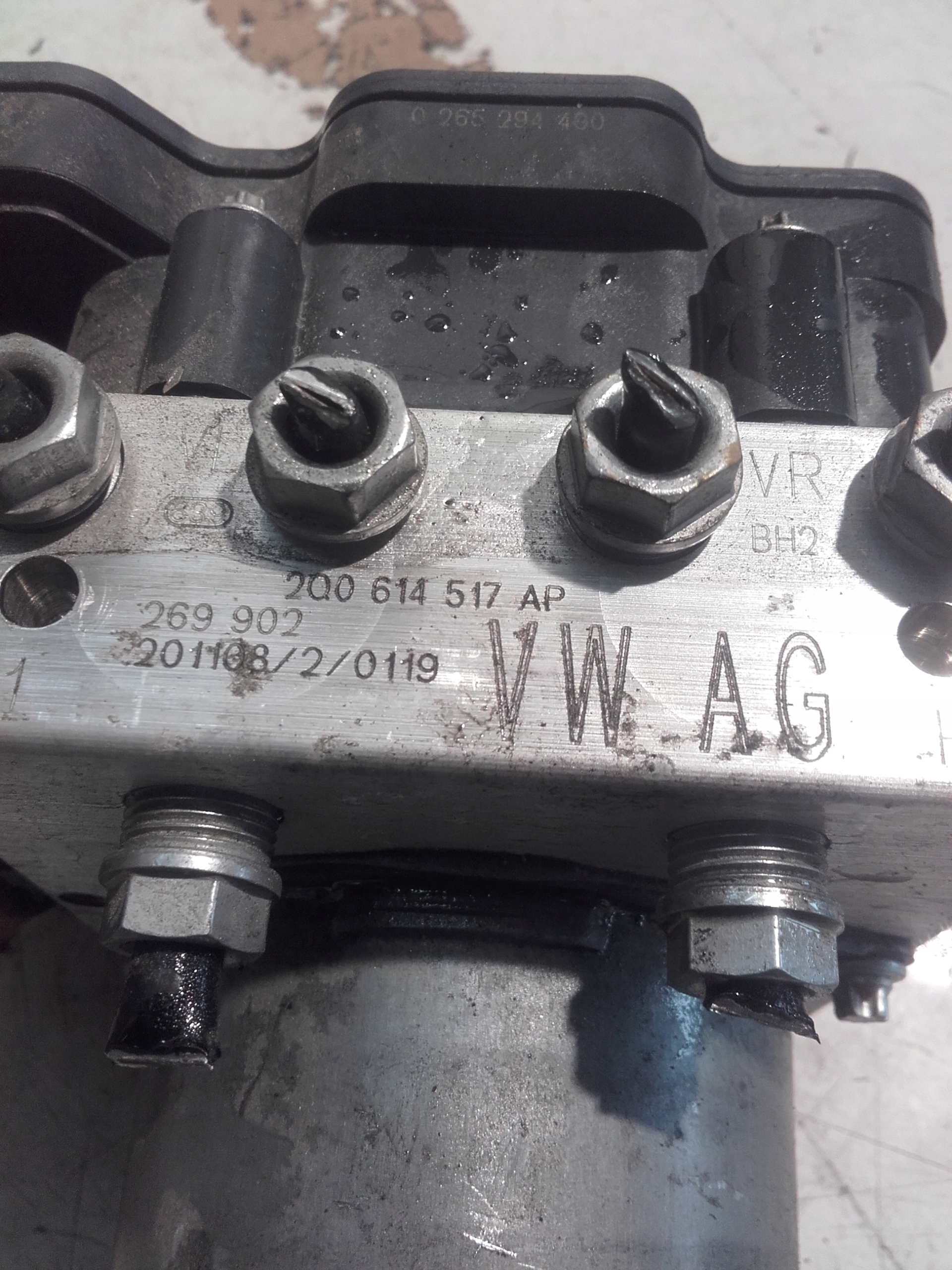 seat ARONA насос ABS 2Q0614517AP