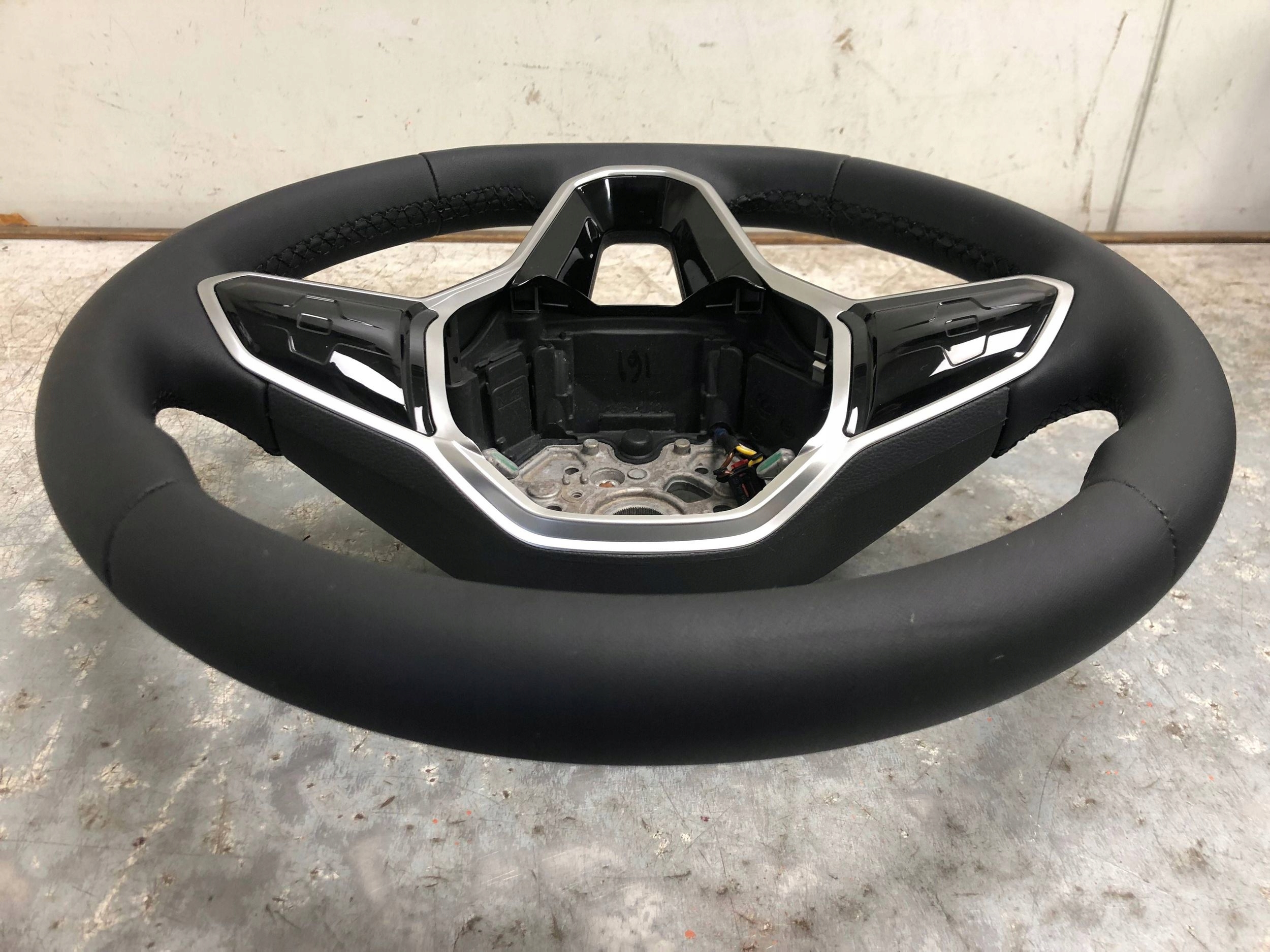 lenkrad Leder MULTIFUNKCJA DOTYKOWA VW ID3 ID.3 ID4 ID.4 10A419089