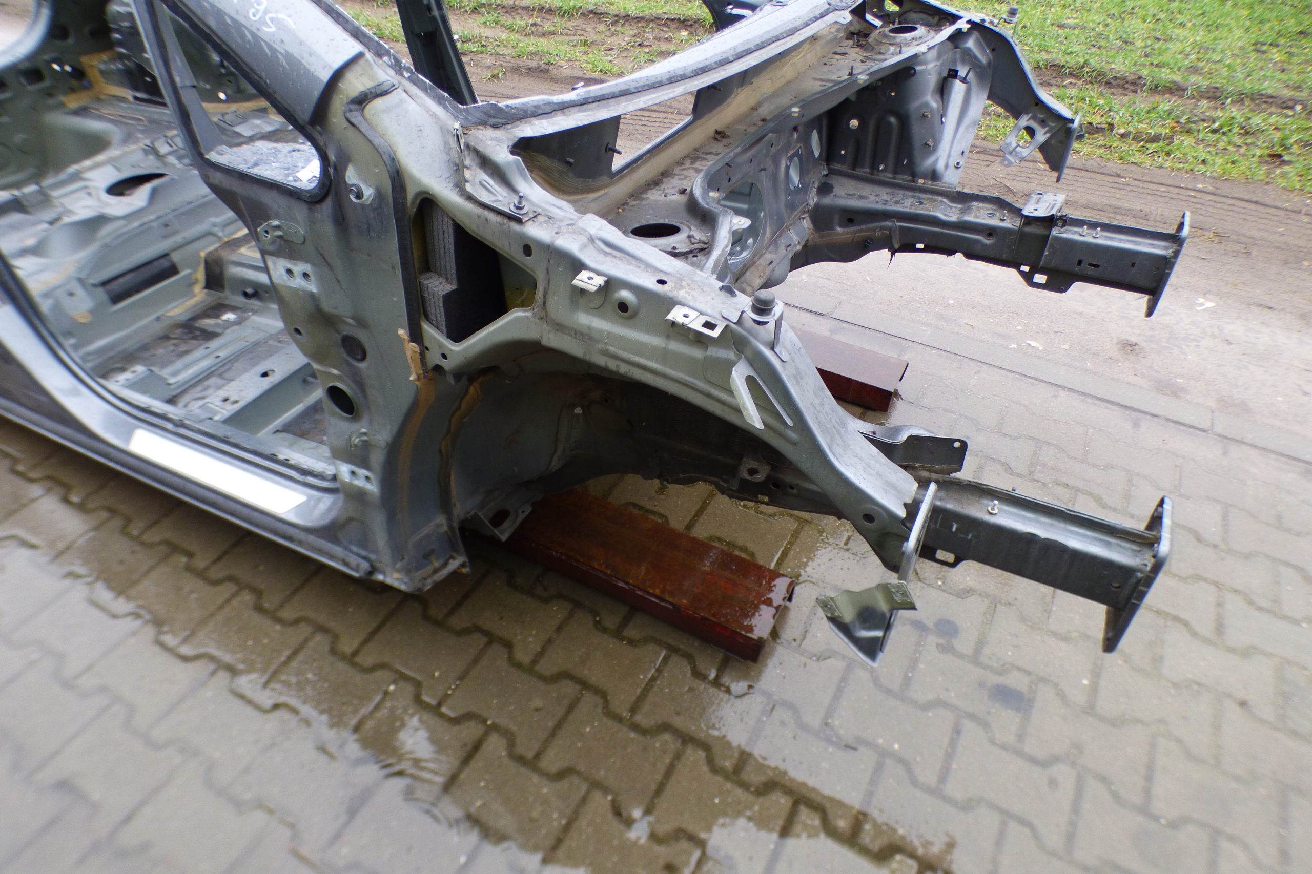 quarter quarter right lakier Z195 OPEL CORSA E