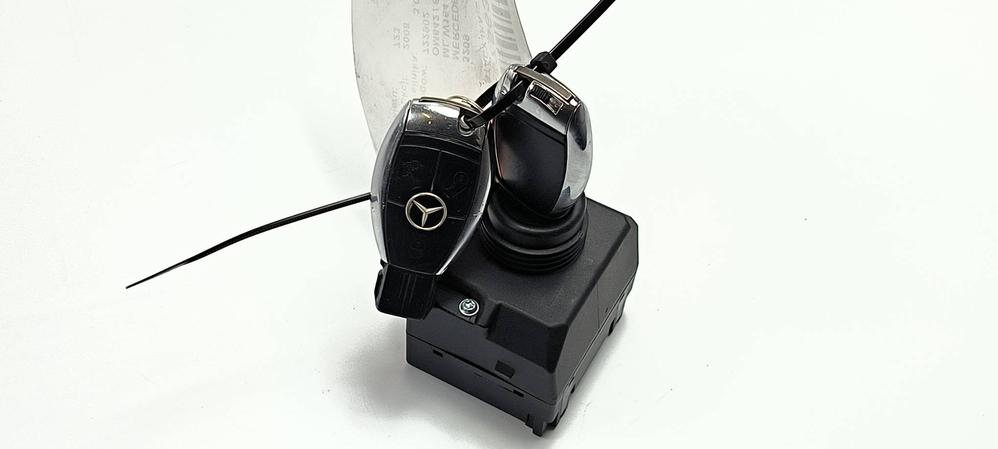 ignition key A1645451308 MERCEDES-BENZ ML W164