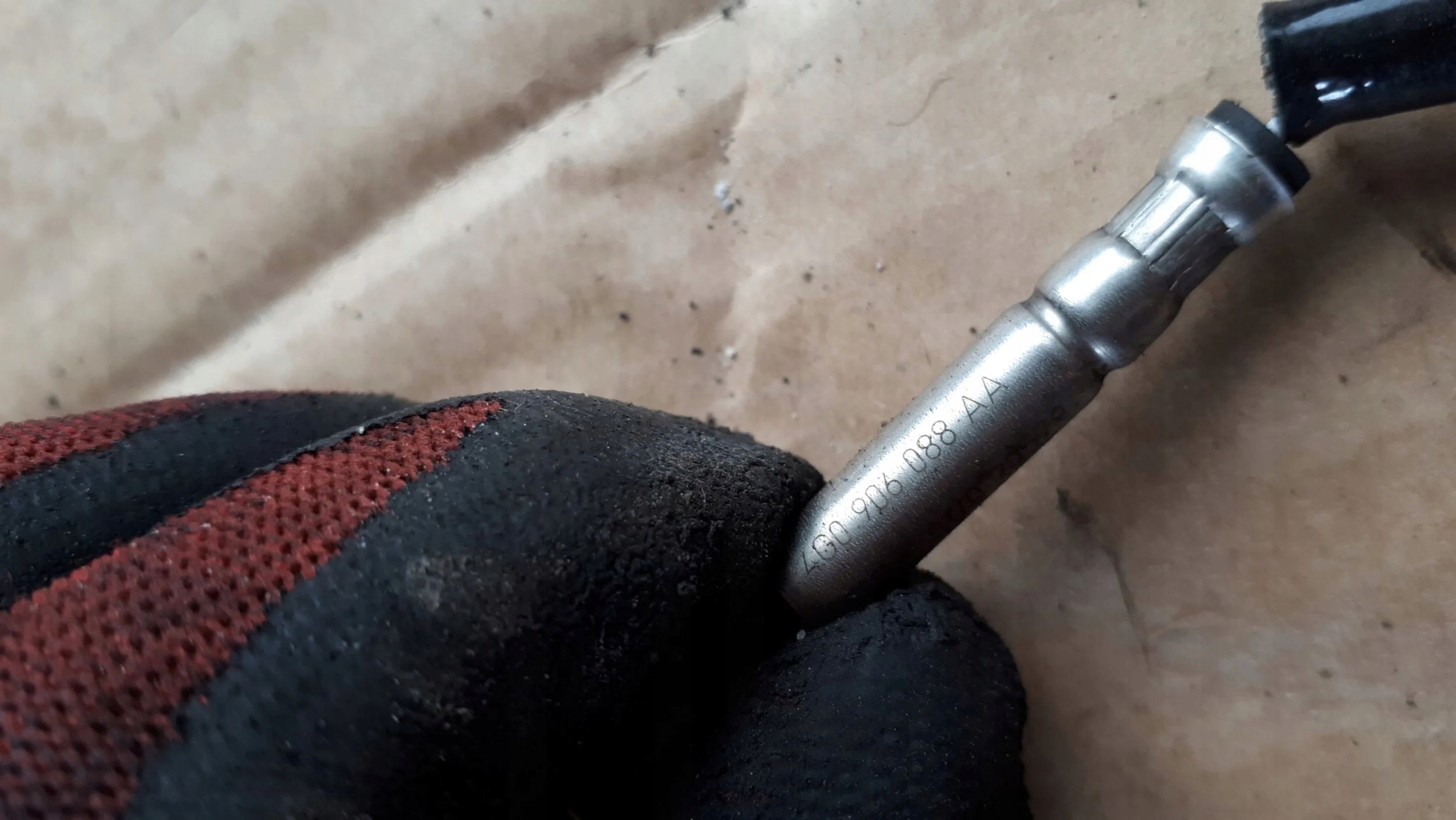 A6 C7 LIFT Sensor TEMPERATURY 2.0 TDI 4G0906088AA