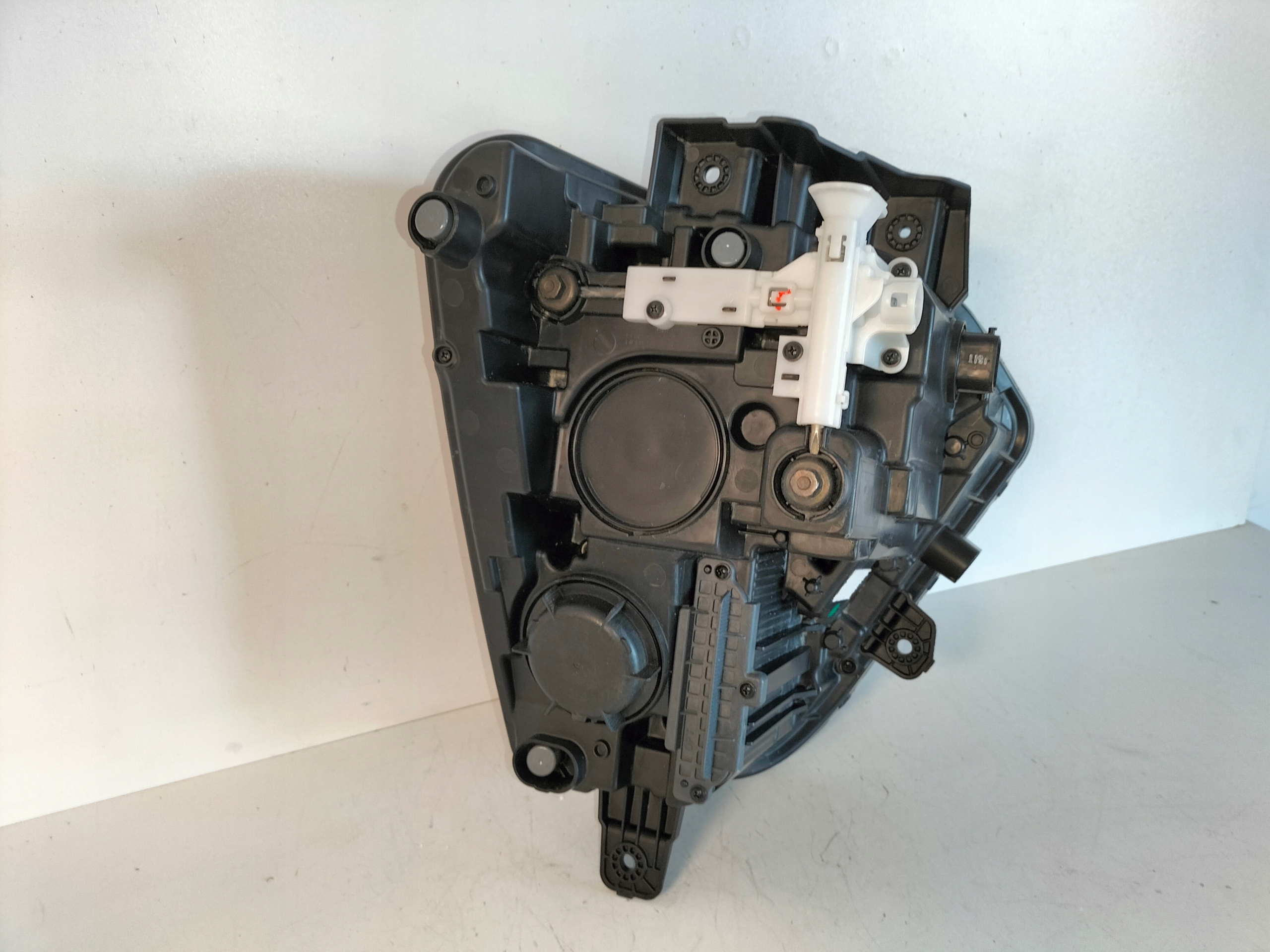 light front reflektor left HYUNDAI KONA II SX2 23- FULL LED