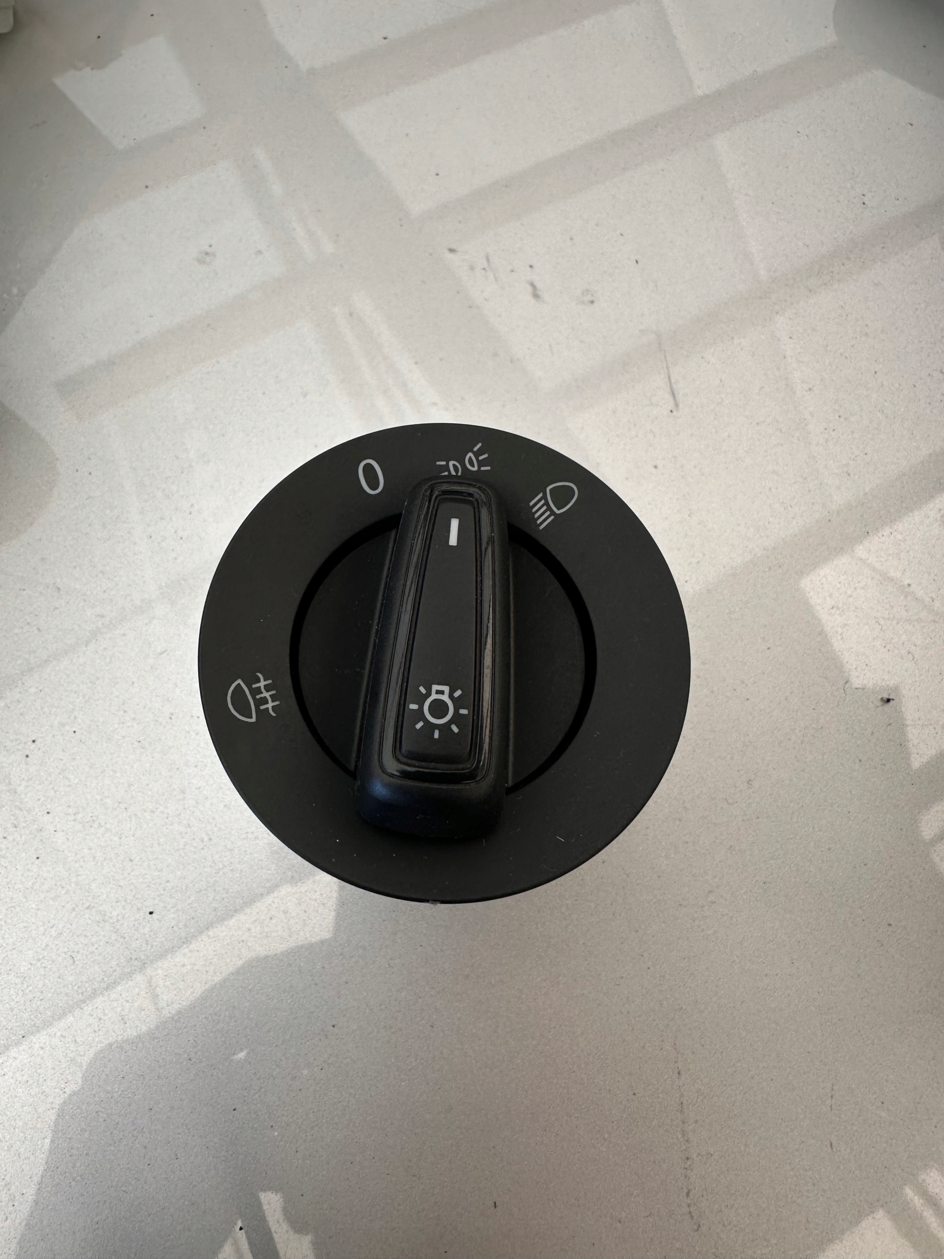 interruttore luci SEAT IBIZA 6J LEON III EU 5G0941431AA