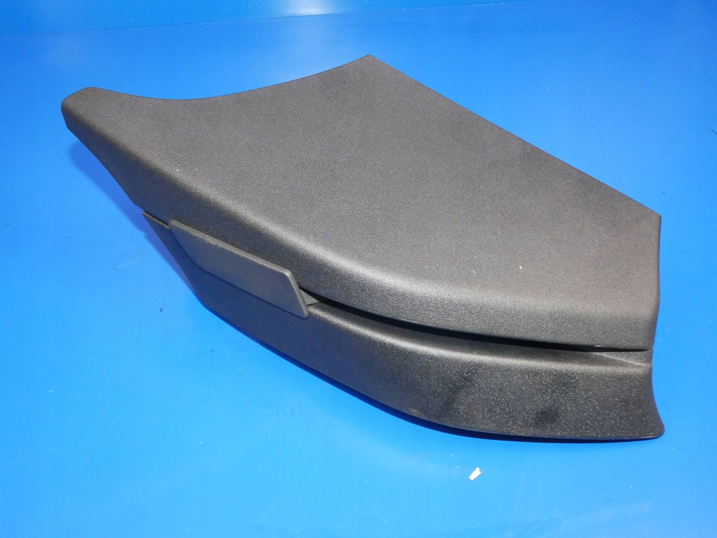 VOLVO S90 II Blende Abdeckung KANAPY SLUPKA links heck