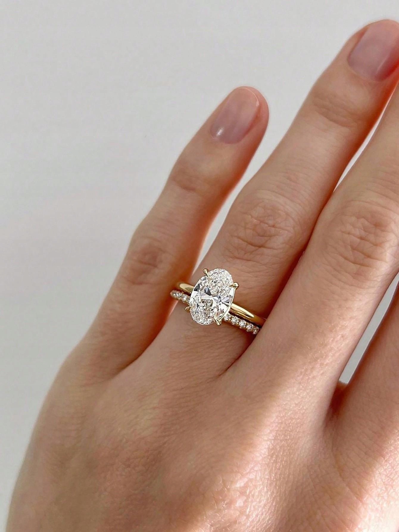 PIERŚCIONEK Z DIAMENTEM __-