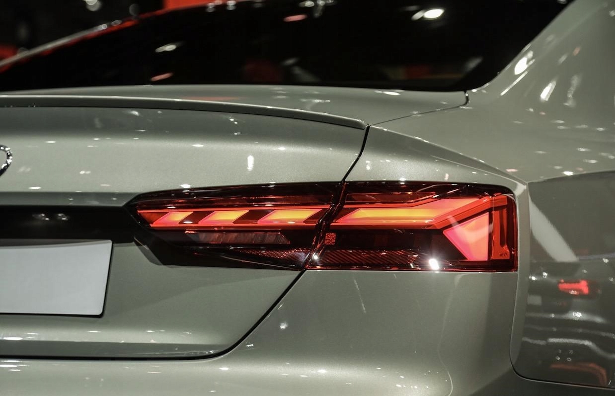 KW-494939-495 - AUDI A5 S5 F5 8W6 купе 2D спойлер Элерон праймер!