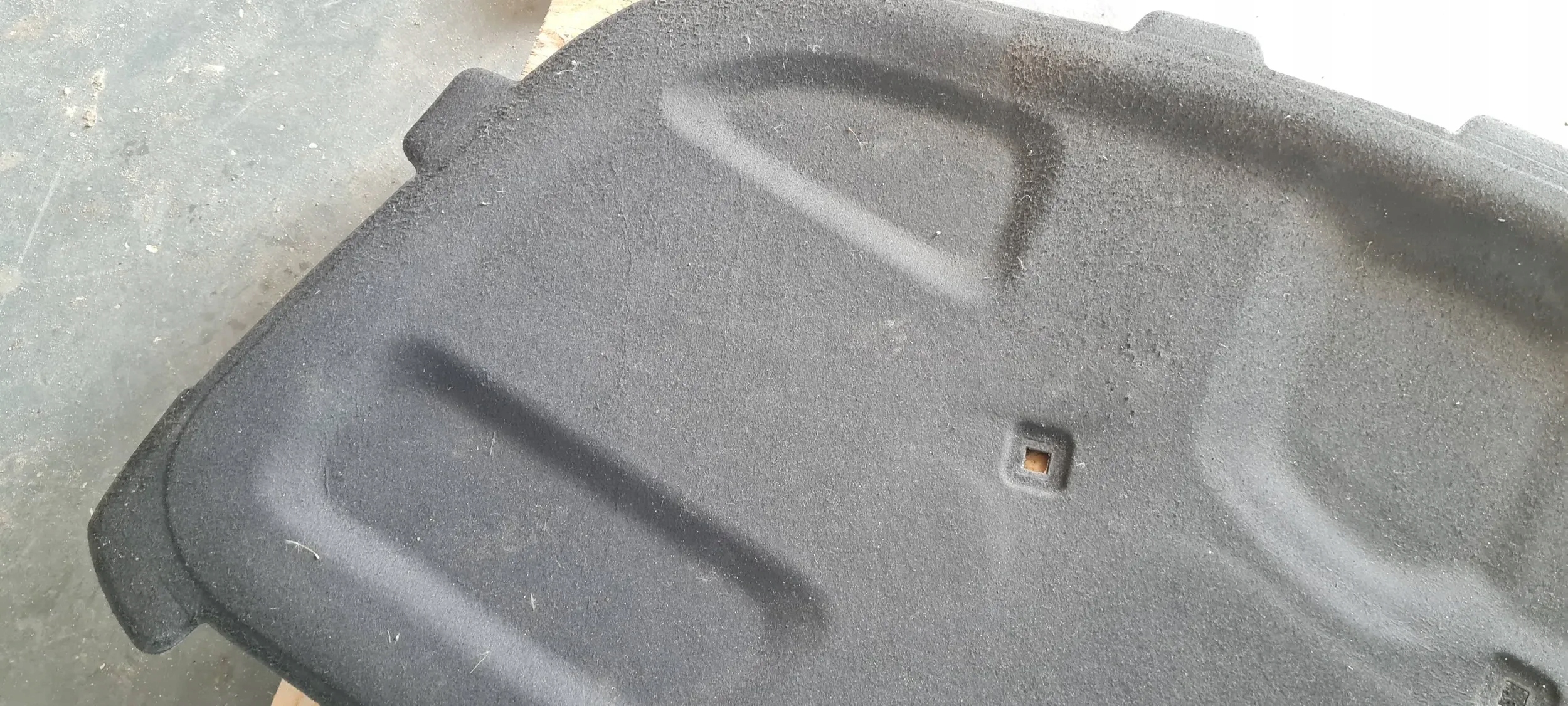 A4 B9 8W soundproofing PODBITKA bonnets 8W0863825