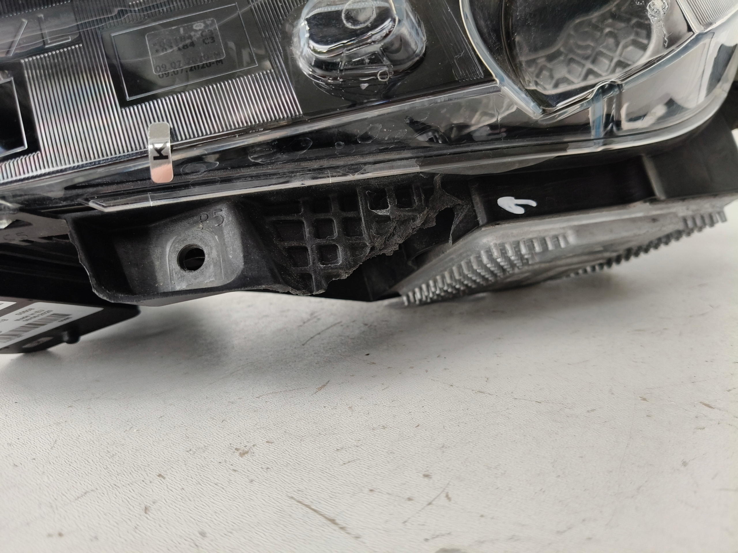 light left REFLEKTOR FORD S-MAX MK2 14- FULL LED