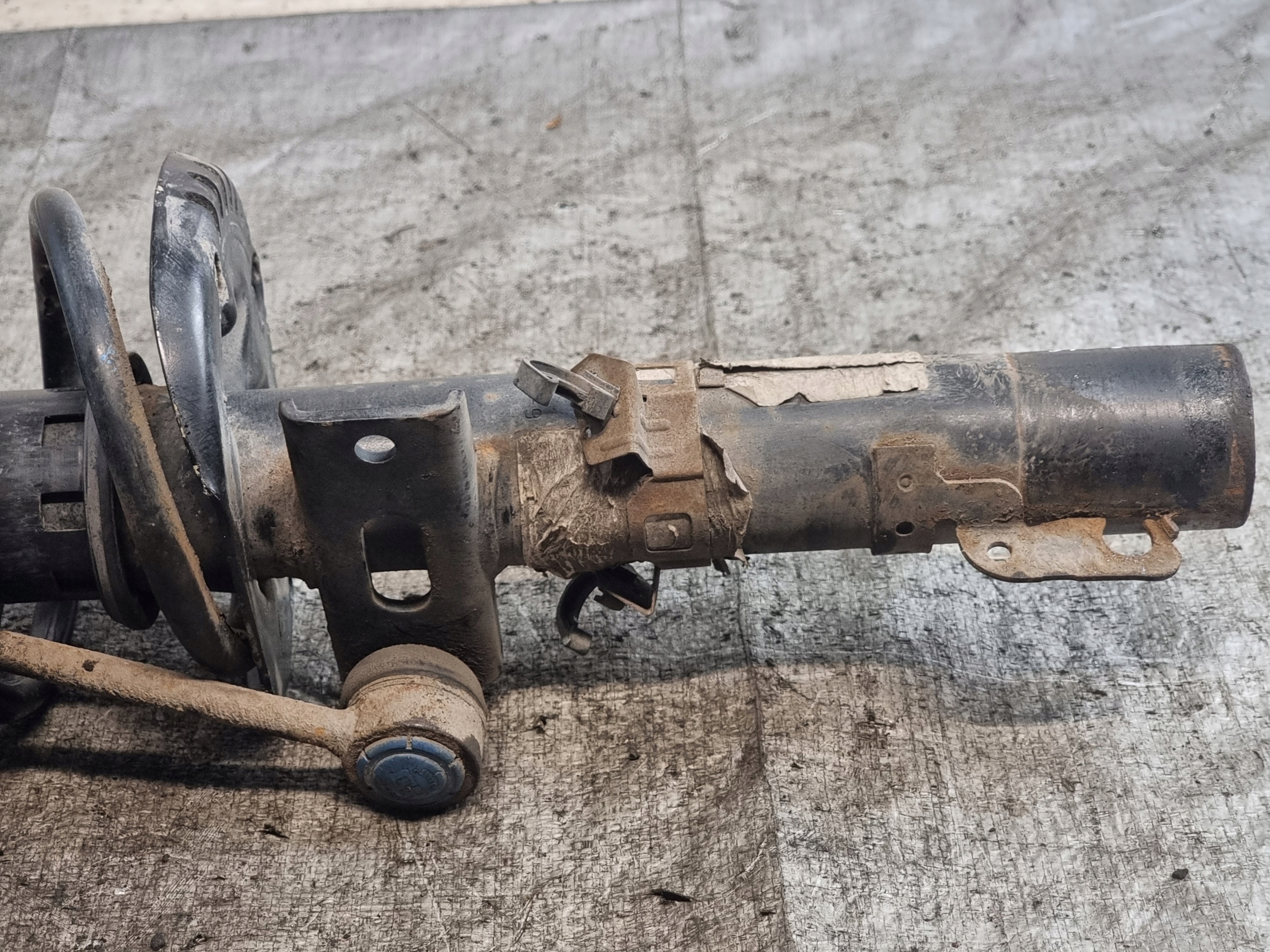 shock absorber McPherson right front VW FOX 1.2B 40kW 05r