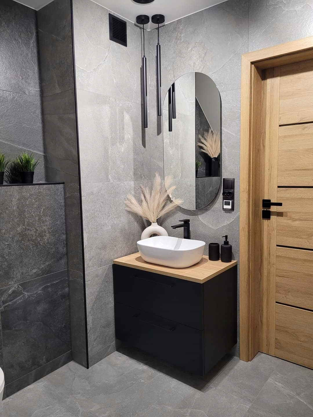 204120234fd7bcad6ea09b339e4e