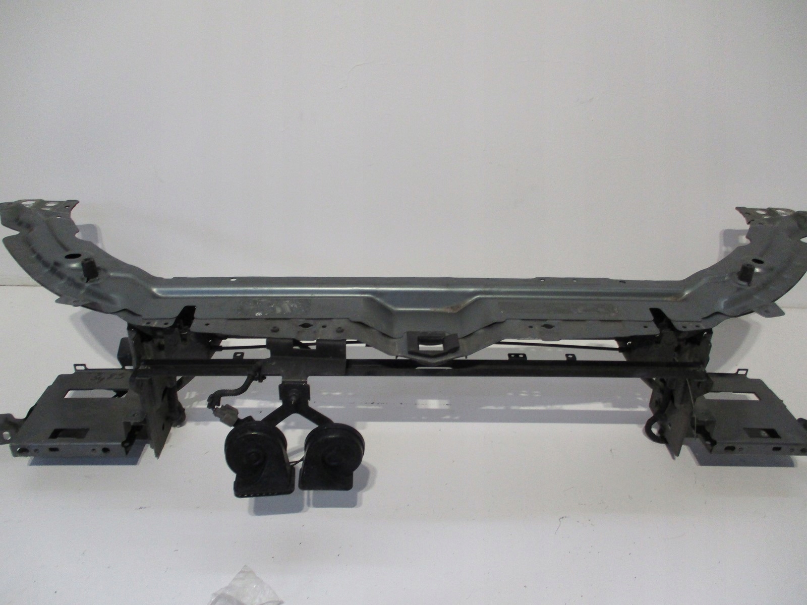 PAS GÓRNY WZMOCNIENIE DISCOVERY SPORT