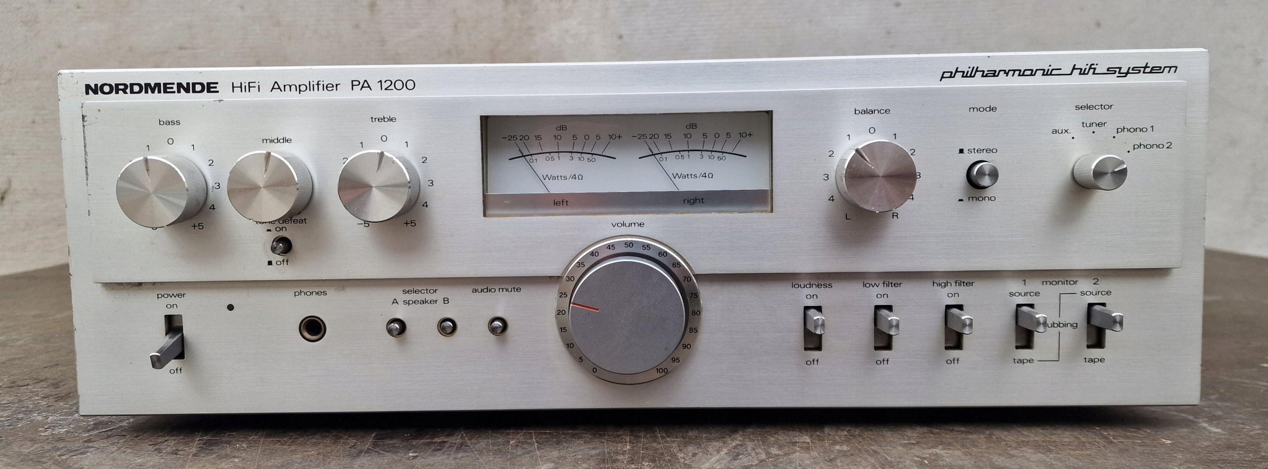 Усилитель Nordmende PA1100