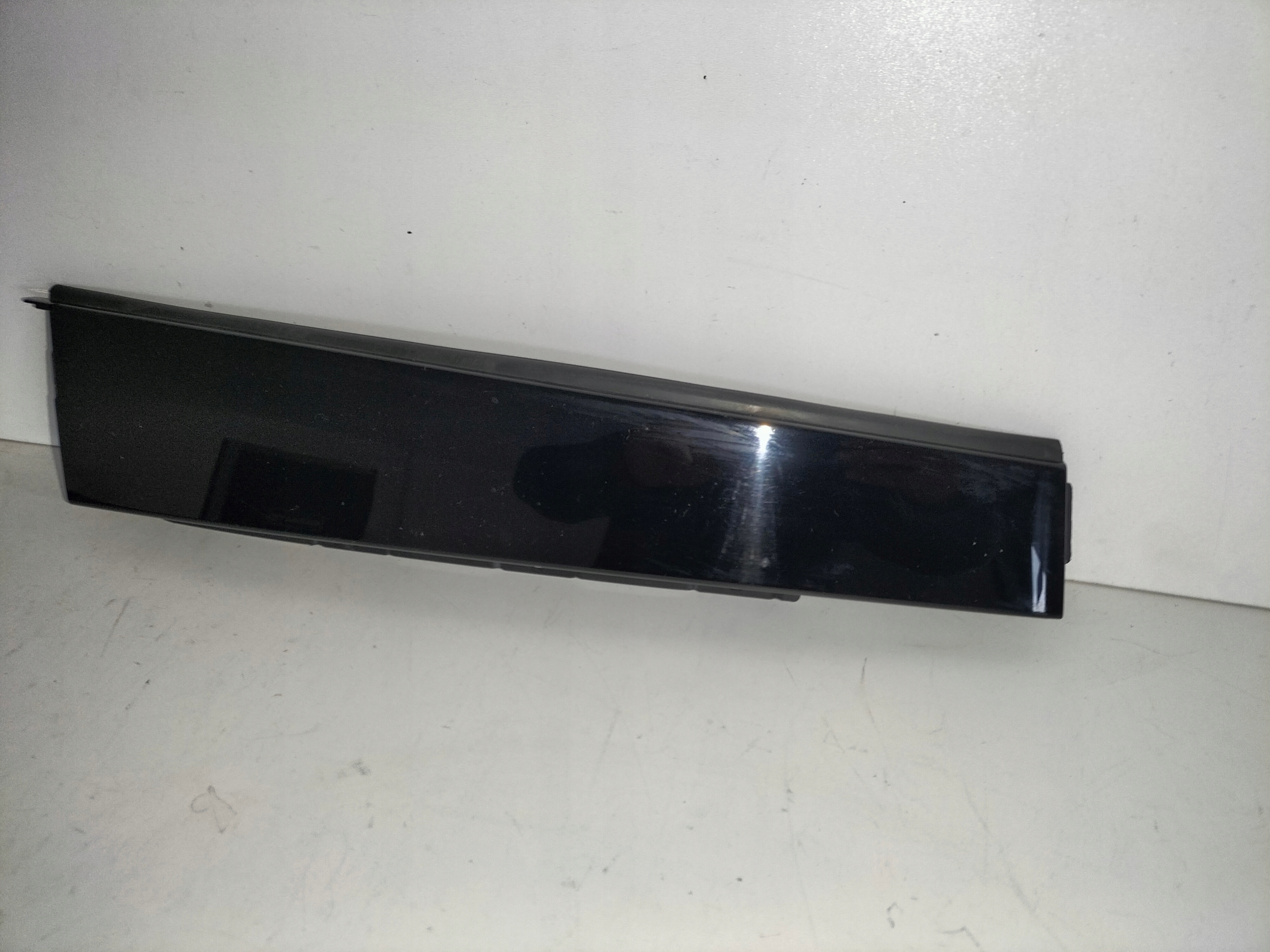 moulding cap door rear part left AUDI A3 8V 12- HB