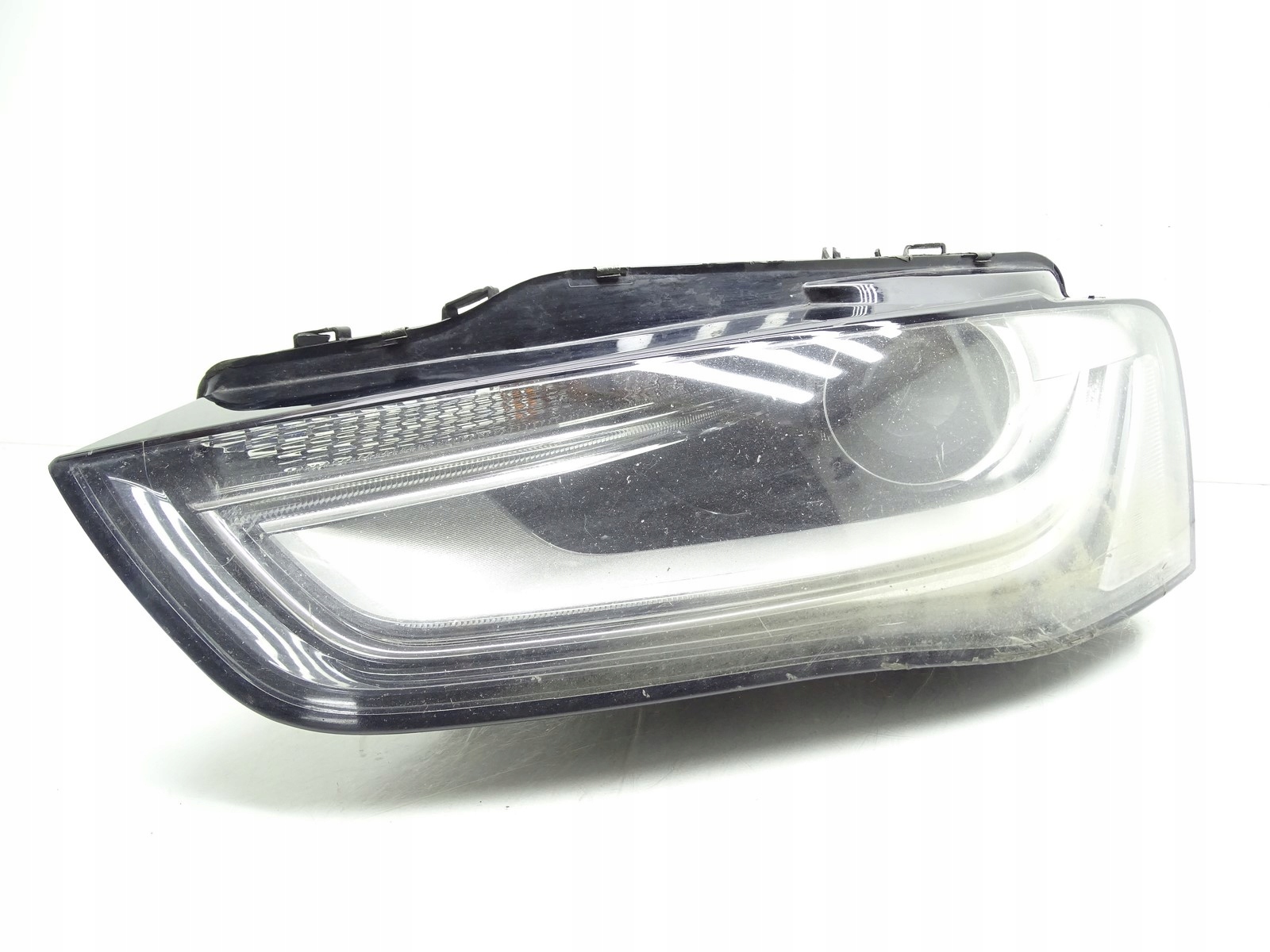 REFLEKTOR light left front left front AUDI A4 B8 LIFT 8K0941005A