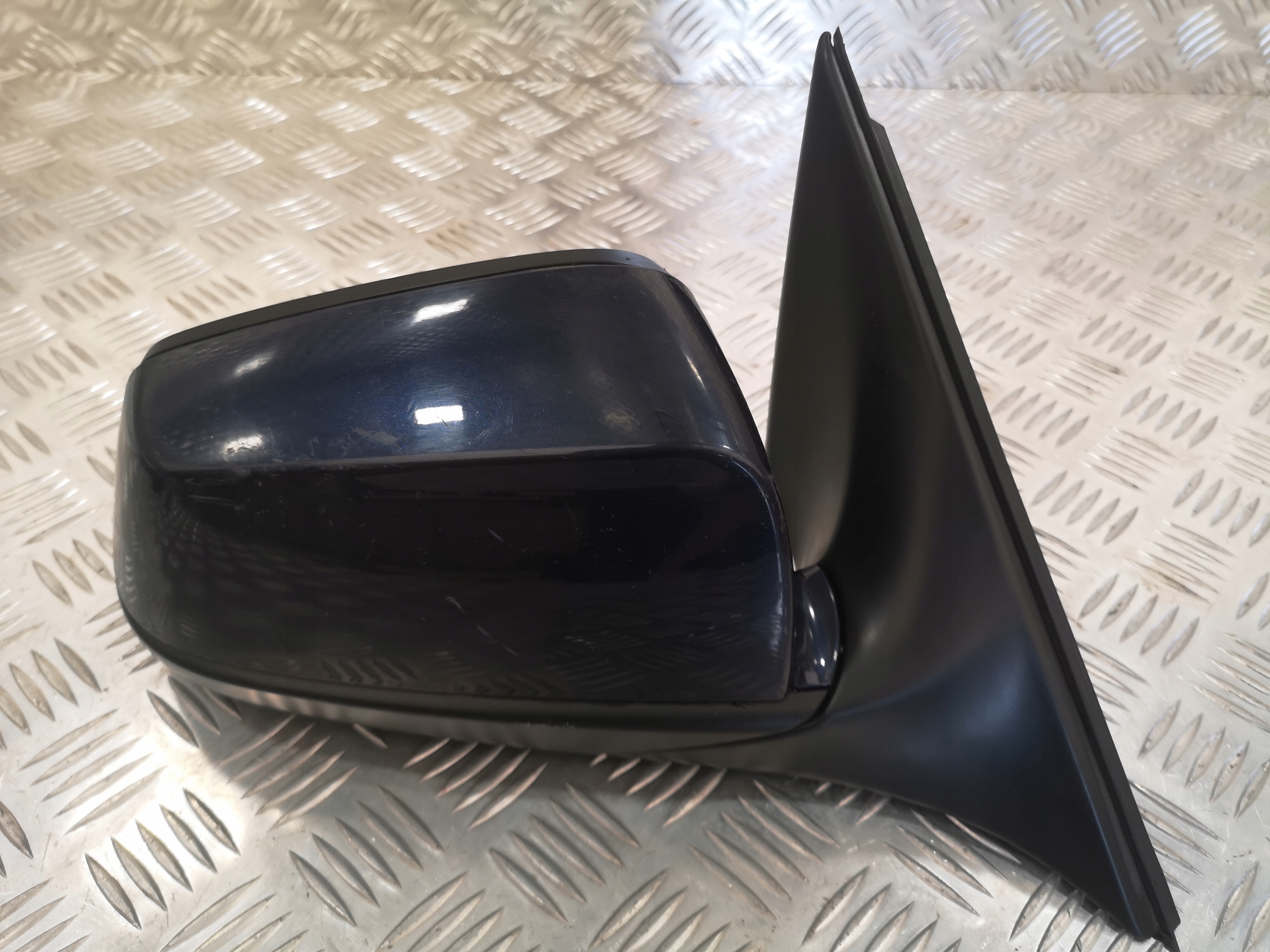 LUSTERKO PRAWE FOTO ASYSTENT BMW F10 F11 PRZED LIFT LCI 3PIN EU