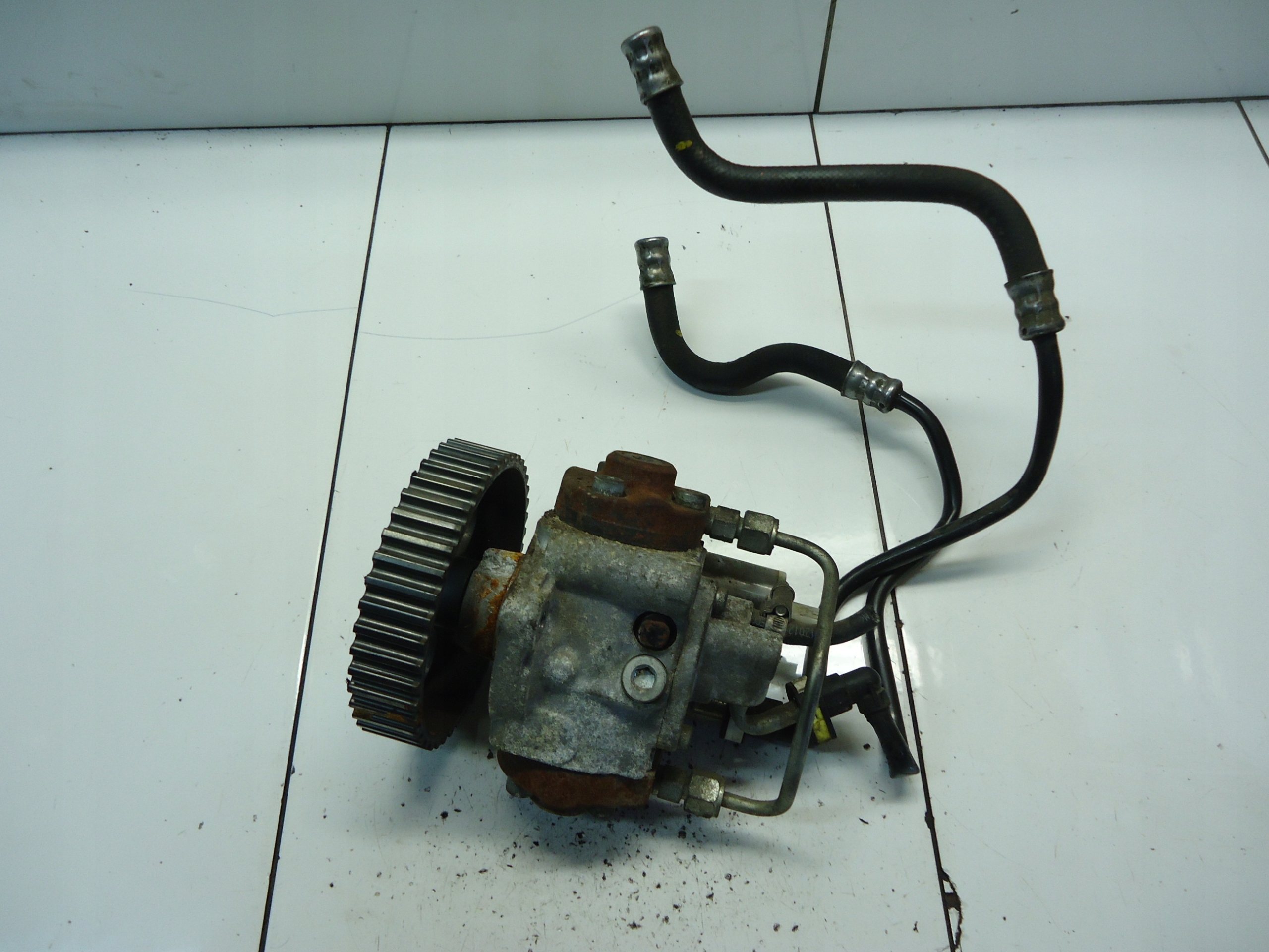 OPEL ASTRA J 1.7CDTI Einspritzpumpe 55586499