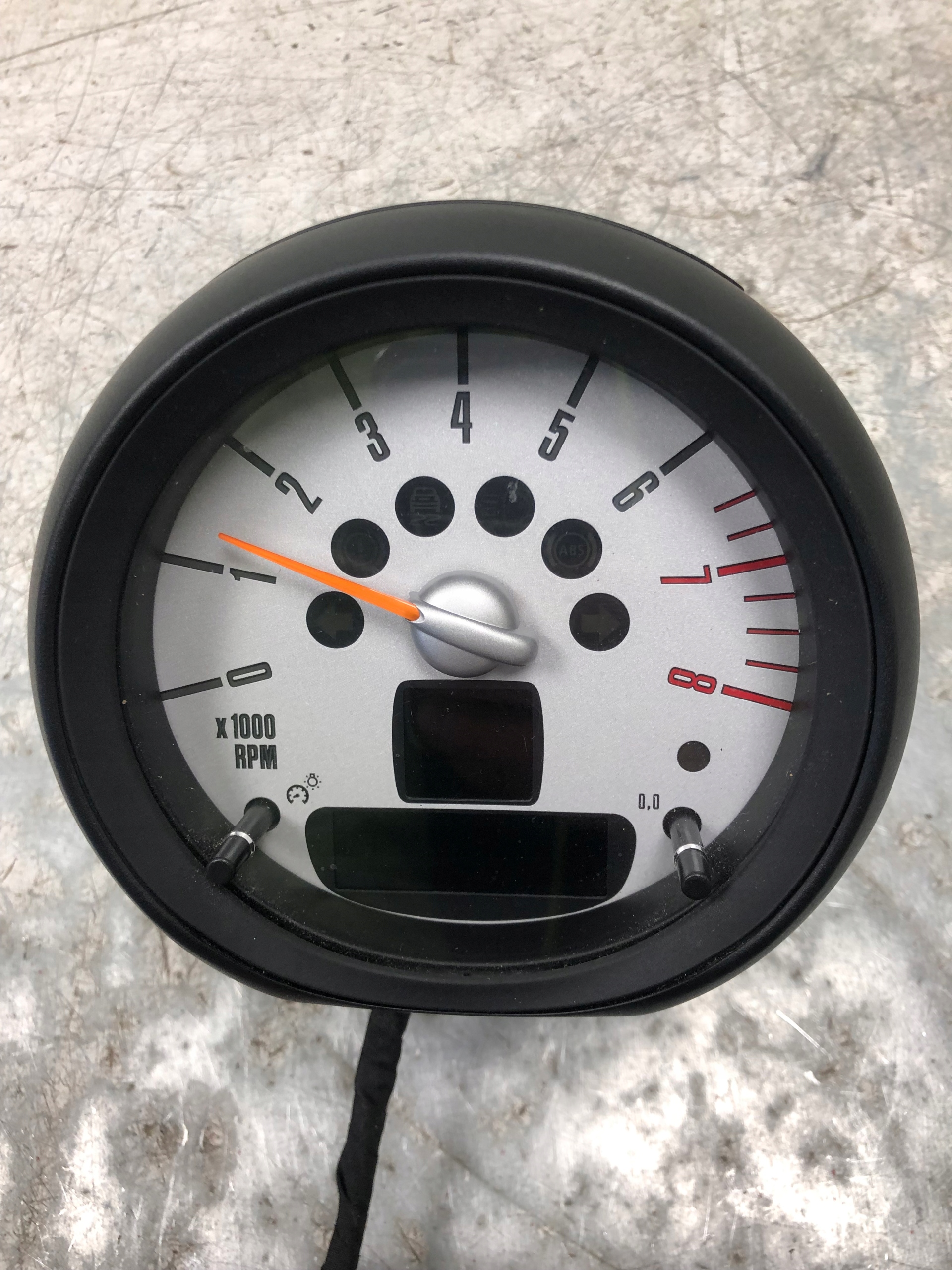 dials clock tachometer MINI R55 9243869