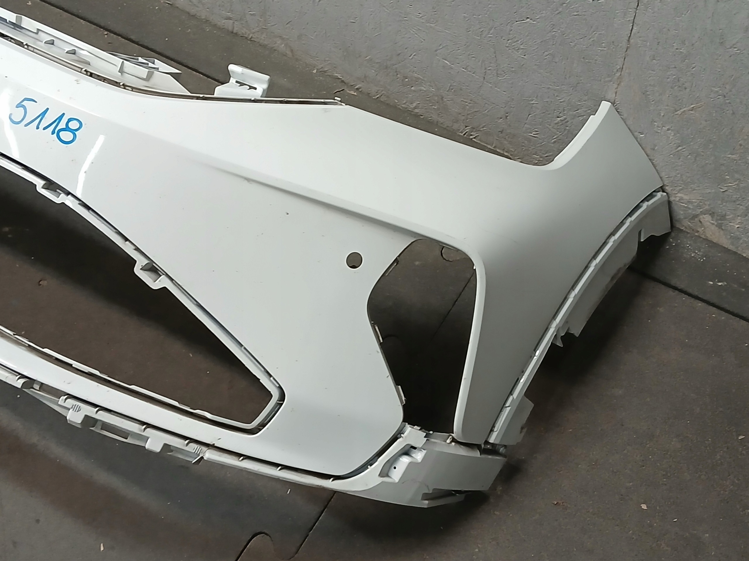 nárazník předek VW TAIGO 2G7