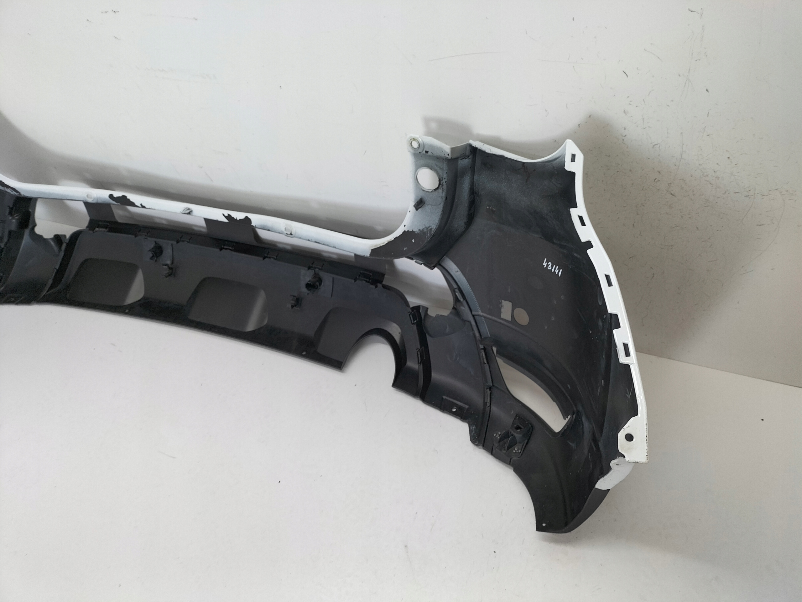 Stoßstange hinten heck DACIA DUSTER II 17
