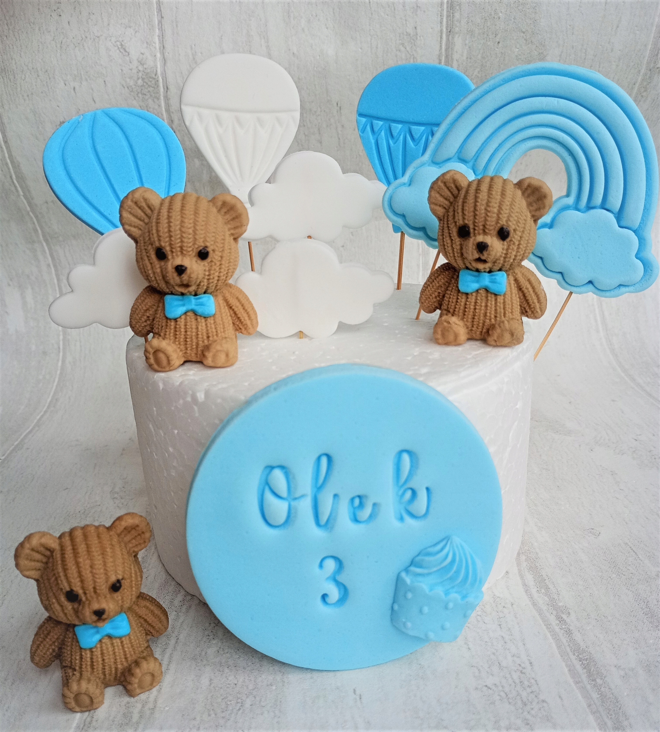 Levně Medvídek 3 medvídci etiketa duha obláčky dekorace z cukrové hmoty Křest