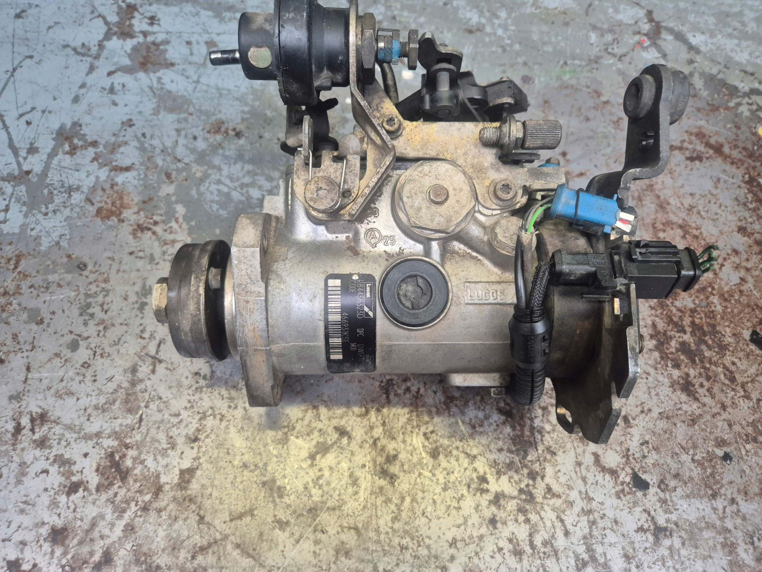 Pompa Wtryskowa Peugeot Citroen 1.9D DW8 R8445B323D DPC DWLP11