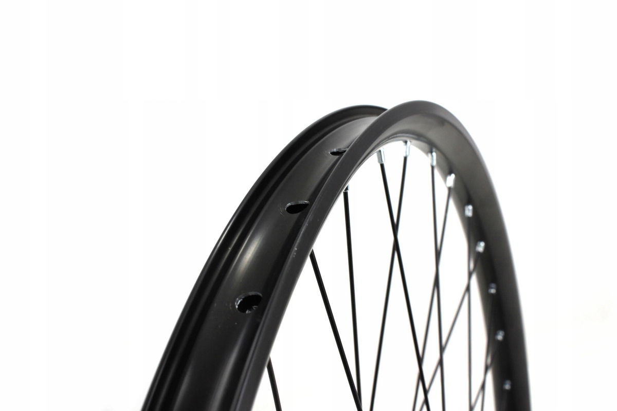 KOŁO ROWEROWE TYLNE 29" 28" KANDS DISC25 TARCZOWE KASETOWE ZACISK C. KT843 Rodzaj hamulca tarczowy