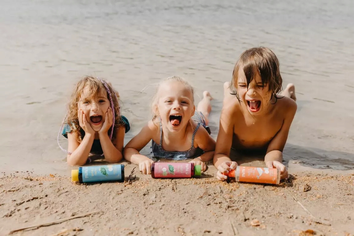 MINI U BĄBELKOWY PŁYN DO KĄPIELI BARWIĄCY WODĘ 0+ Kod producenta LOKO-MINI531