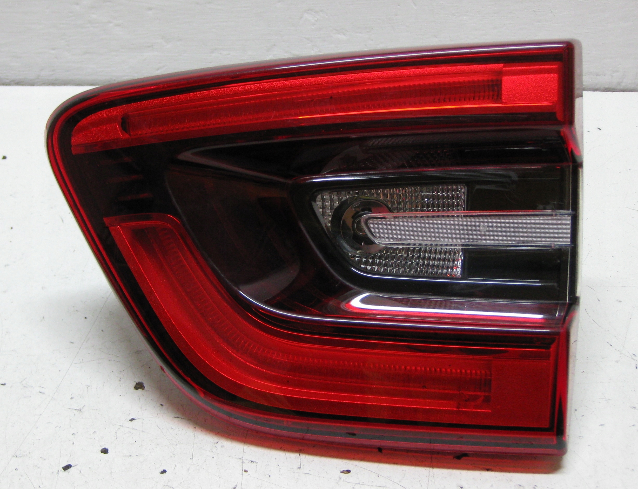 RENAULT KADJAR 1.6 DCI 15R light right rear part trunk door
