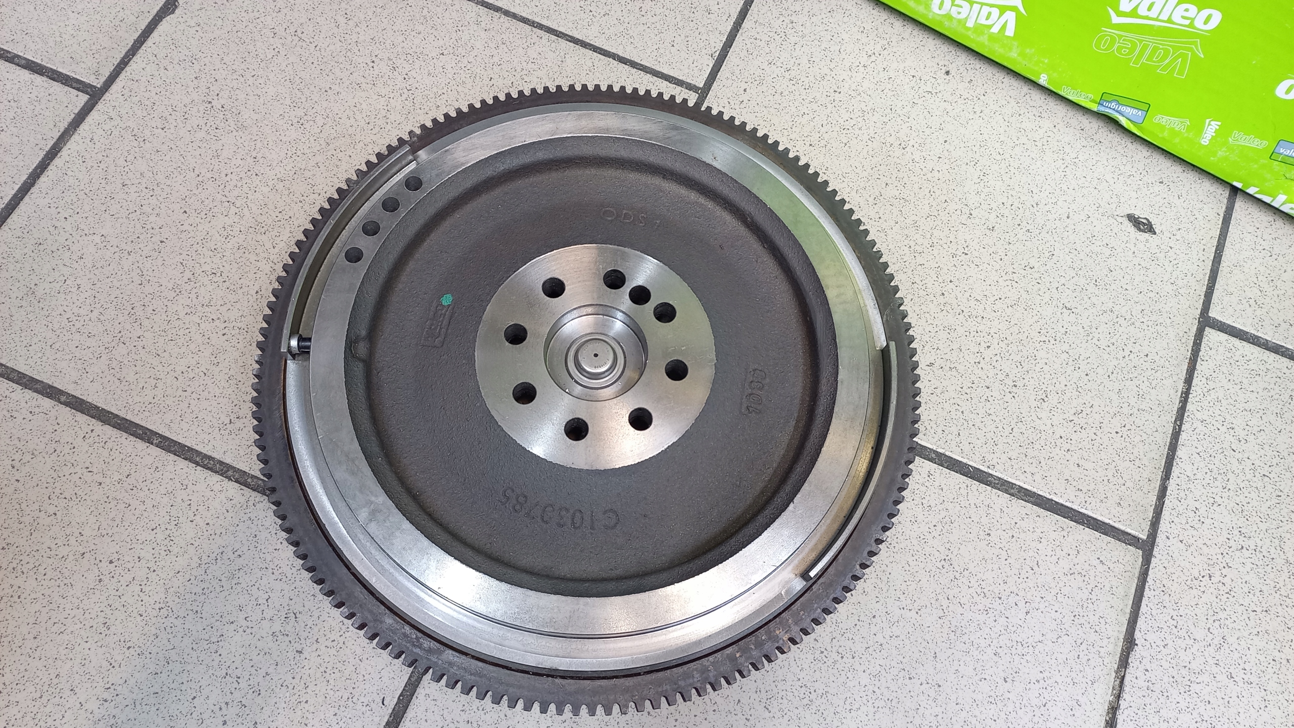 SPRZĘGŁO + KOŁO ZAMACHOWE VALEO MERCEDES KLASA C W202 KLASA E W124 1.8 2.0 Typ silnika Benzyna Diesel