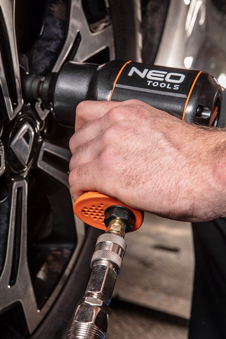 NEO TOOLS KLUCZ UDAROWY PNEUMATYCZNY 1/2" 1300 Nm Maksymalny moment obrotowy 1300 Nm