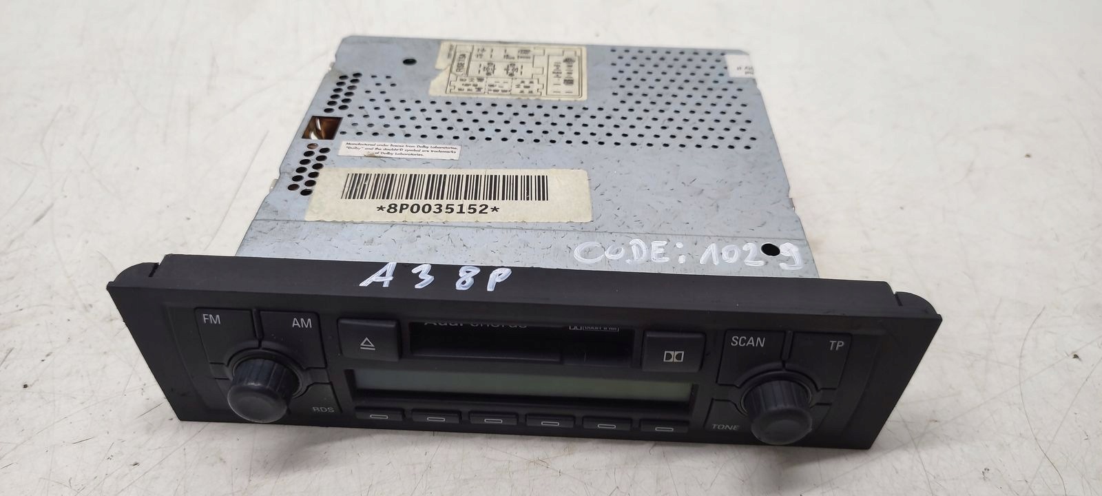 Radio fabryczne kod Chorus Audi A3 8P