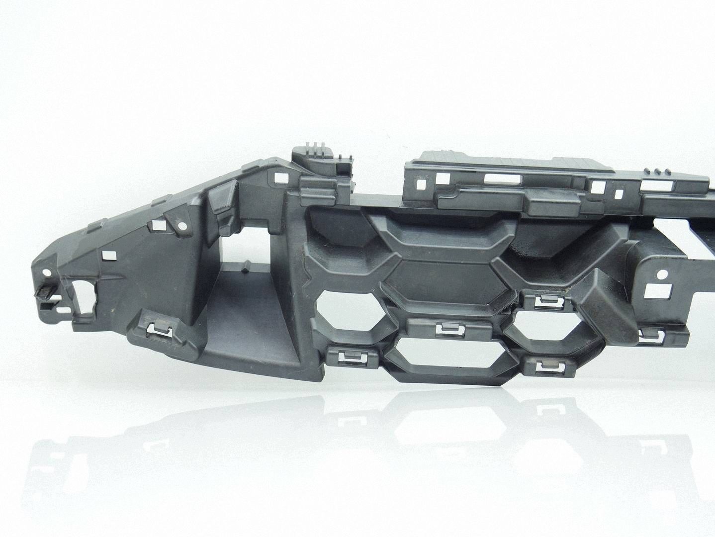 bracket pillar support below grill ATRAPE AUDI A3 8Y LIFT 8Y0853949D