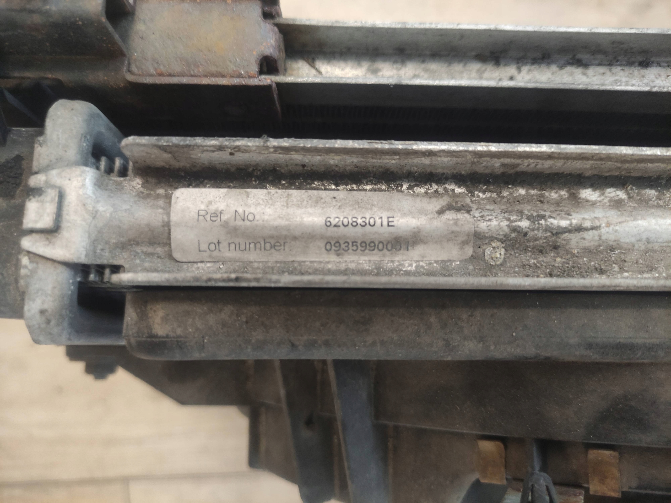 chladič vody ventilátor FORD STREET KA 1.6 2003